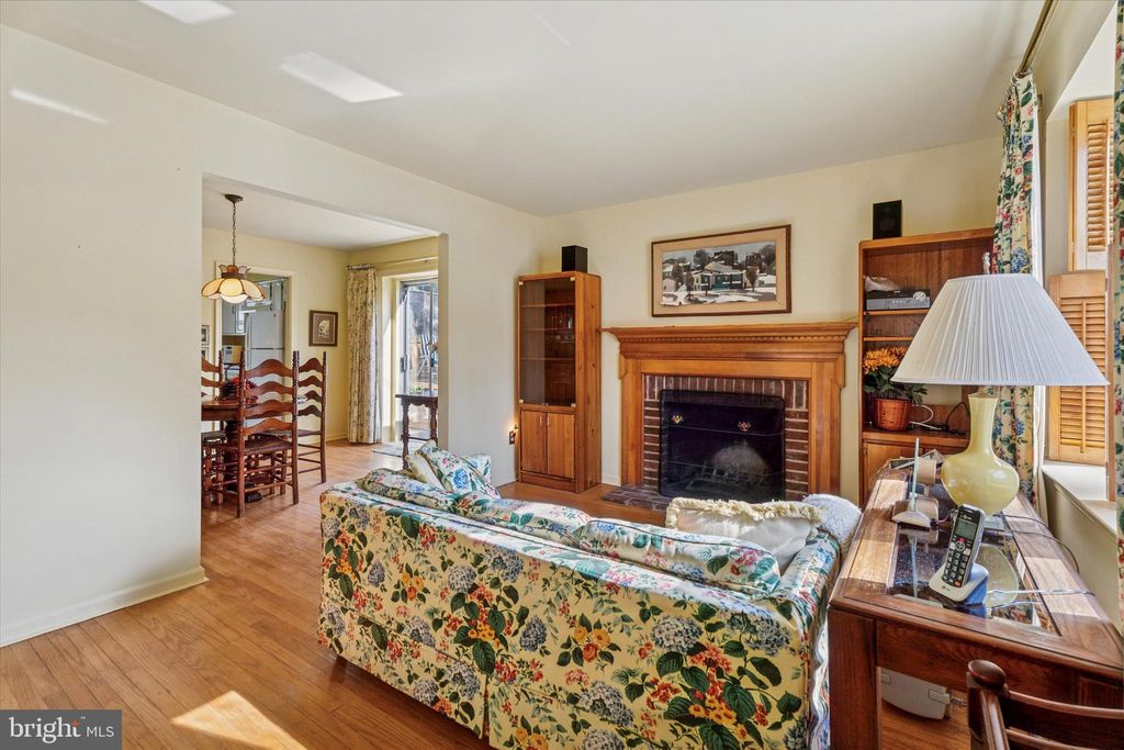 Photo of 515 Conway Avenue, NARBERTH, PA 19072 (MLS # PAMC2157274)