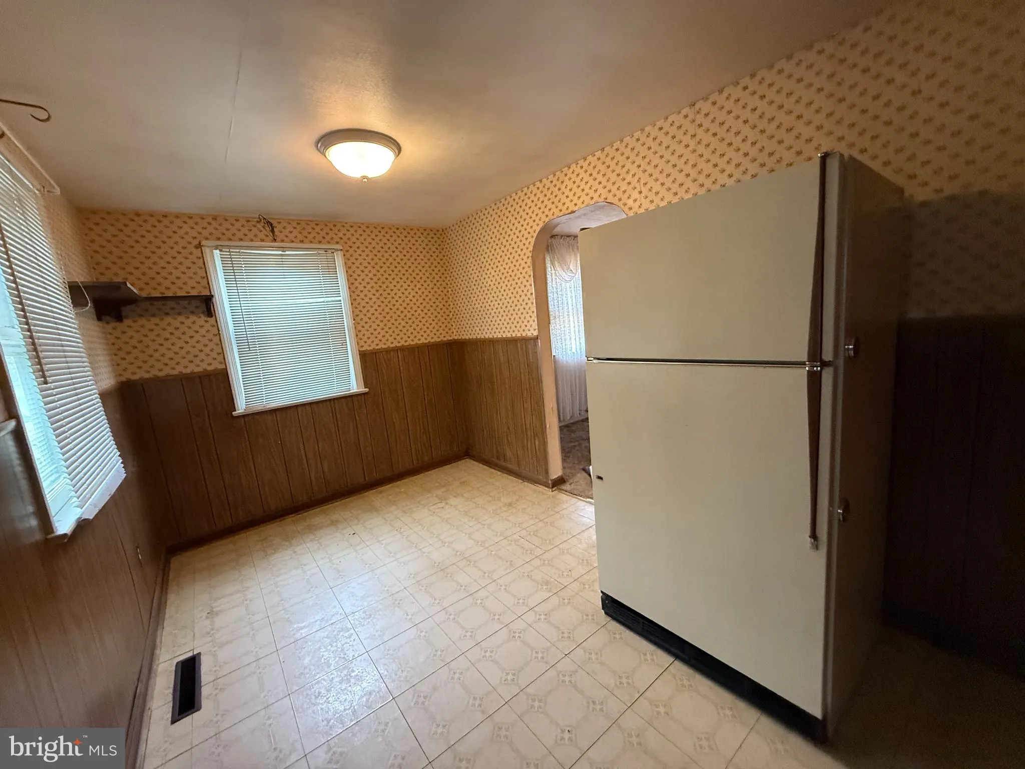 Clementon, New Jersey 08021, United States, 2 Bedrooms Bedrooms, ,1 BathroomBathrooms,Residential,Pending,130326