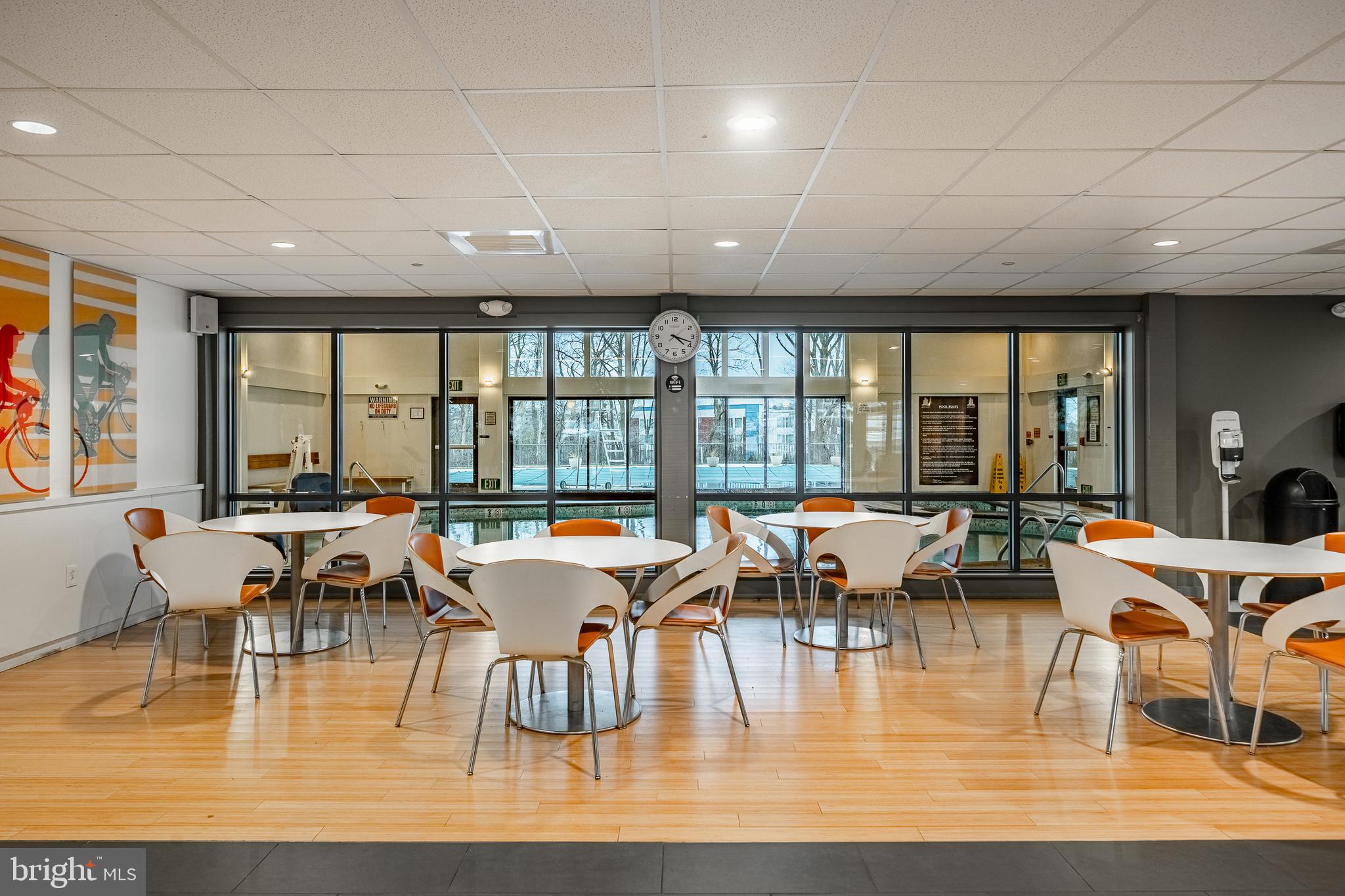 VALLEY FORGE TOWER - Residential