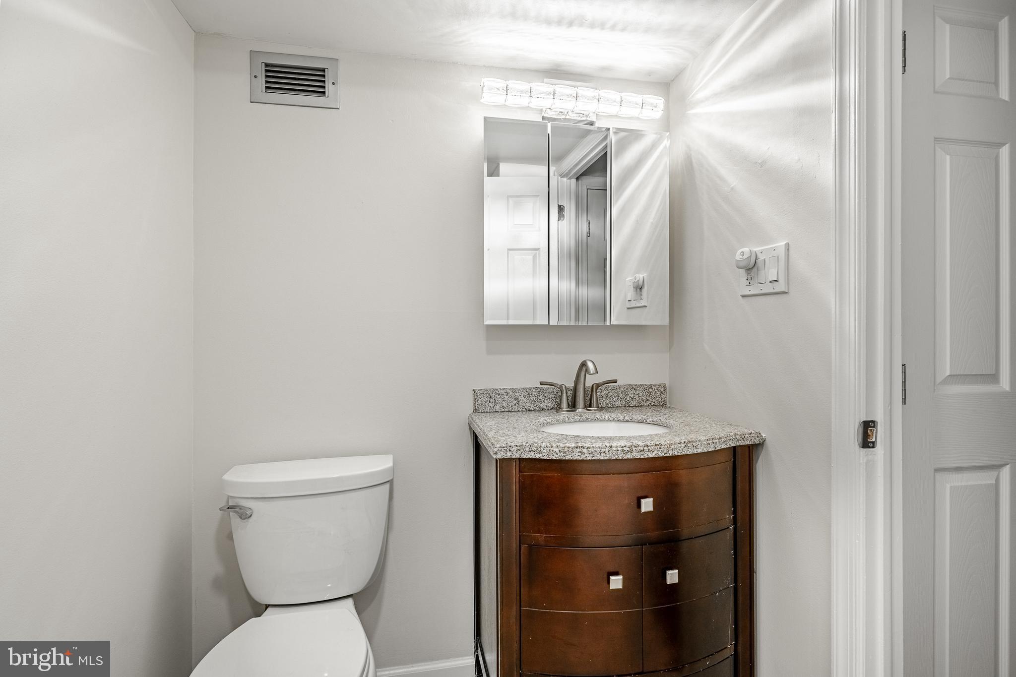 VALLEY FORGE TOWER - Residential