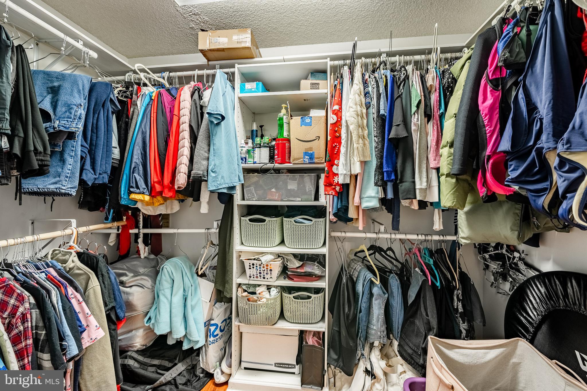 VALLEY FORGE TOWER - Residential