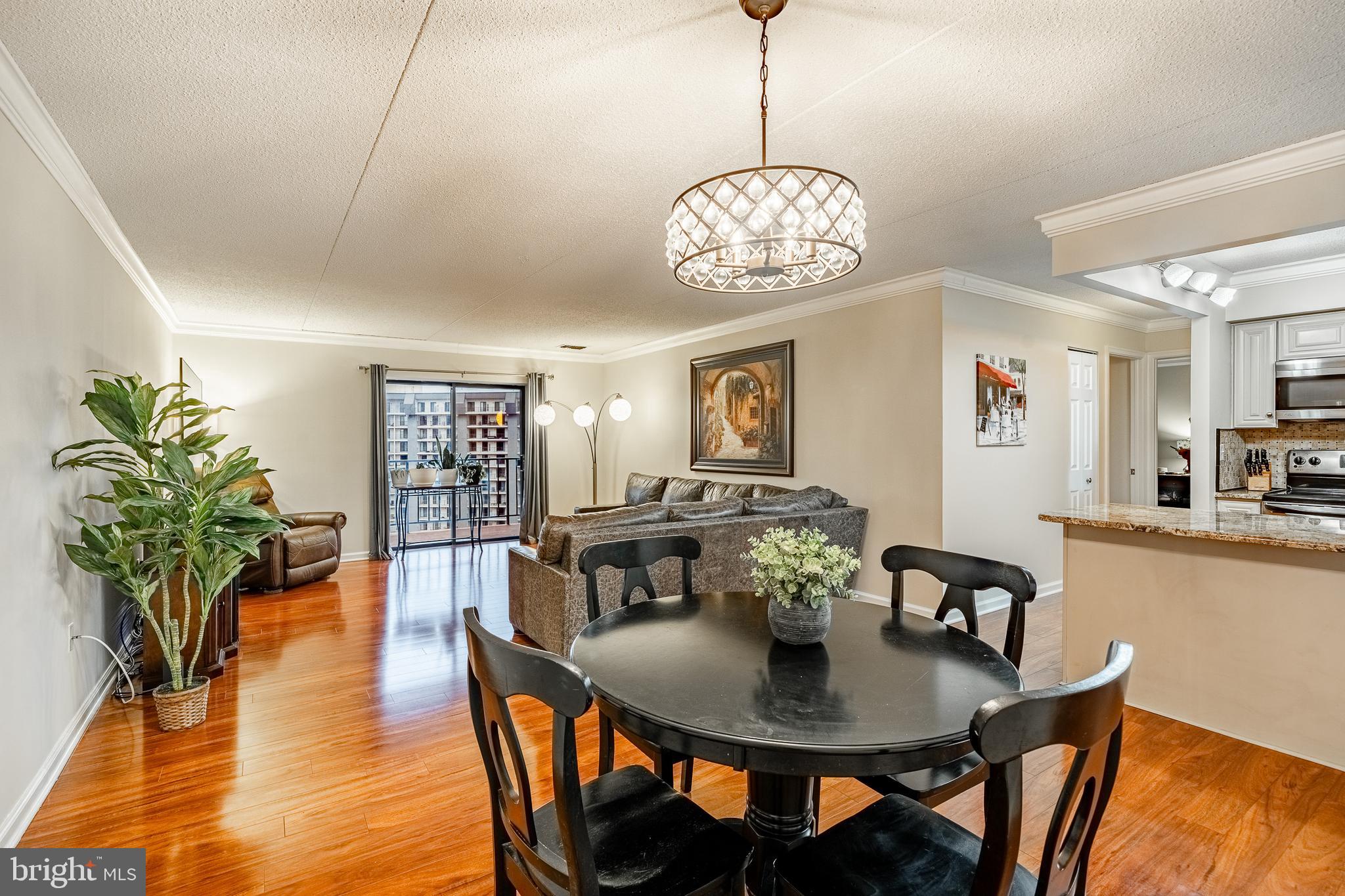 VALLEY FORGE TOWER - Residential