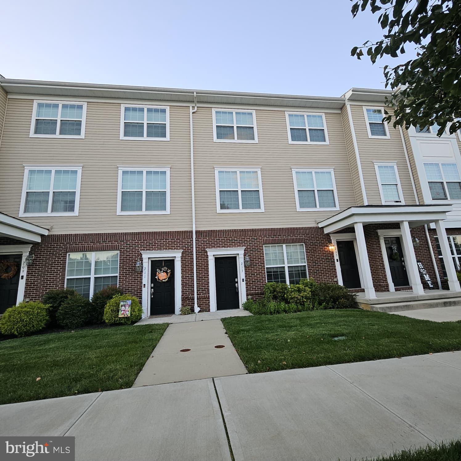 213 KRAMER COURT
