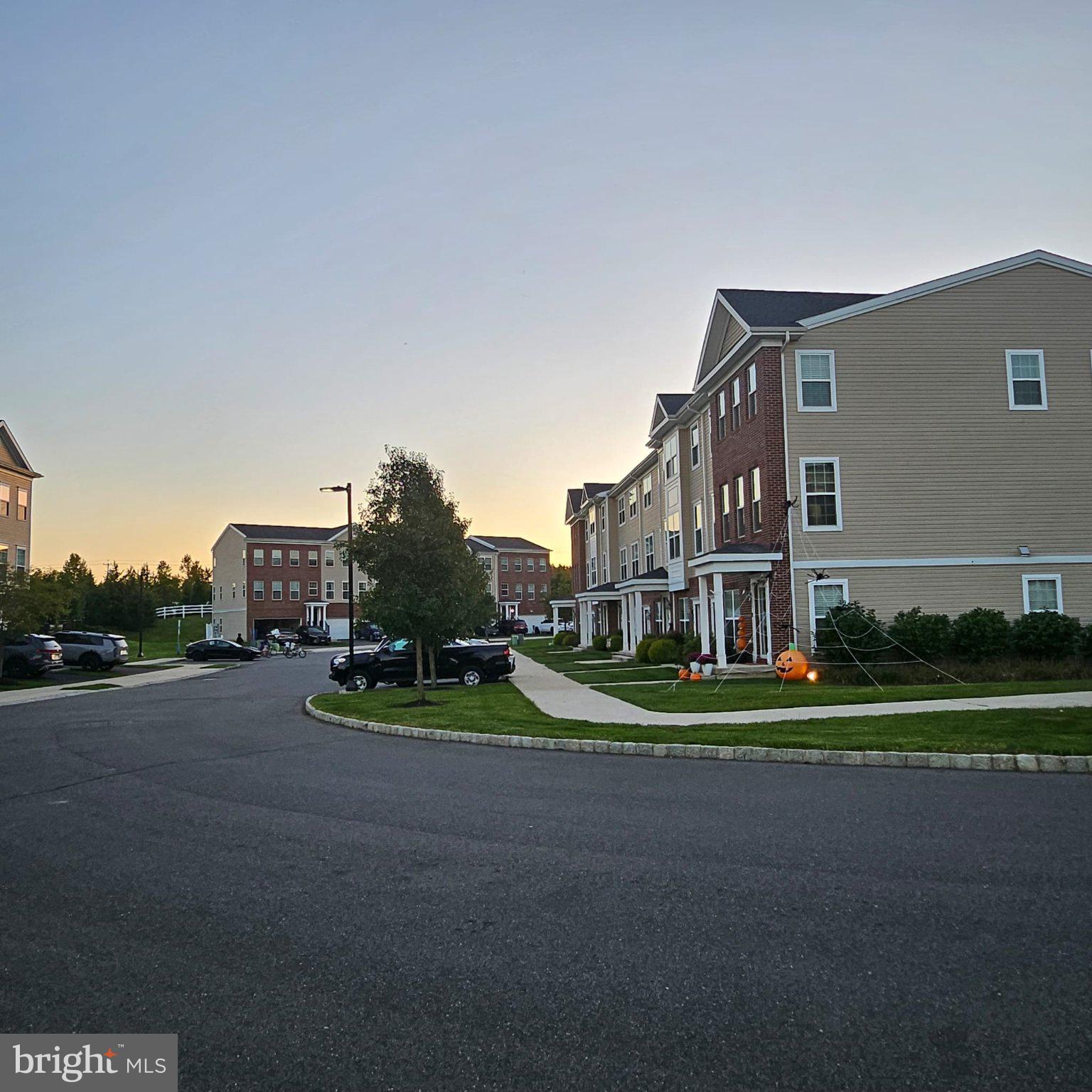 213 KRAMER COURT