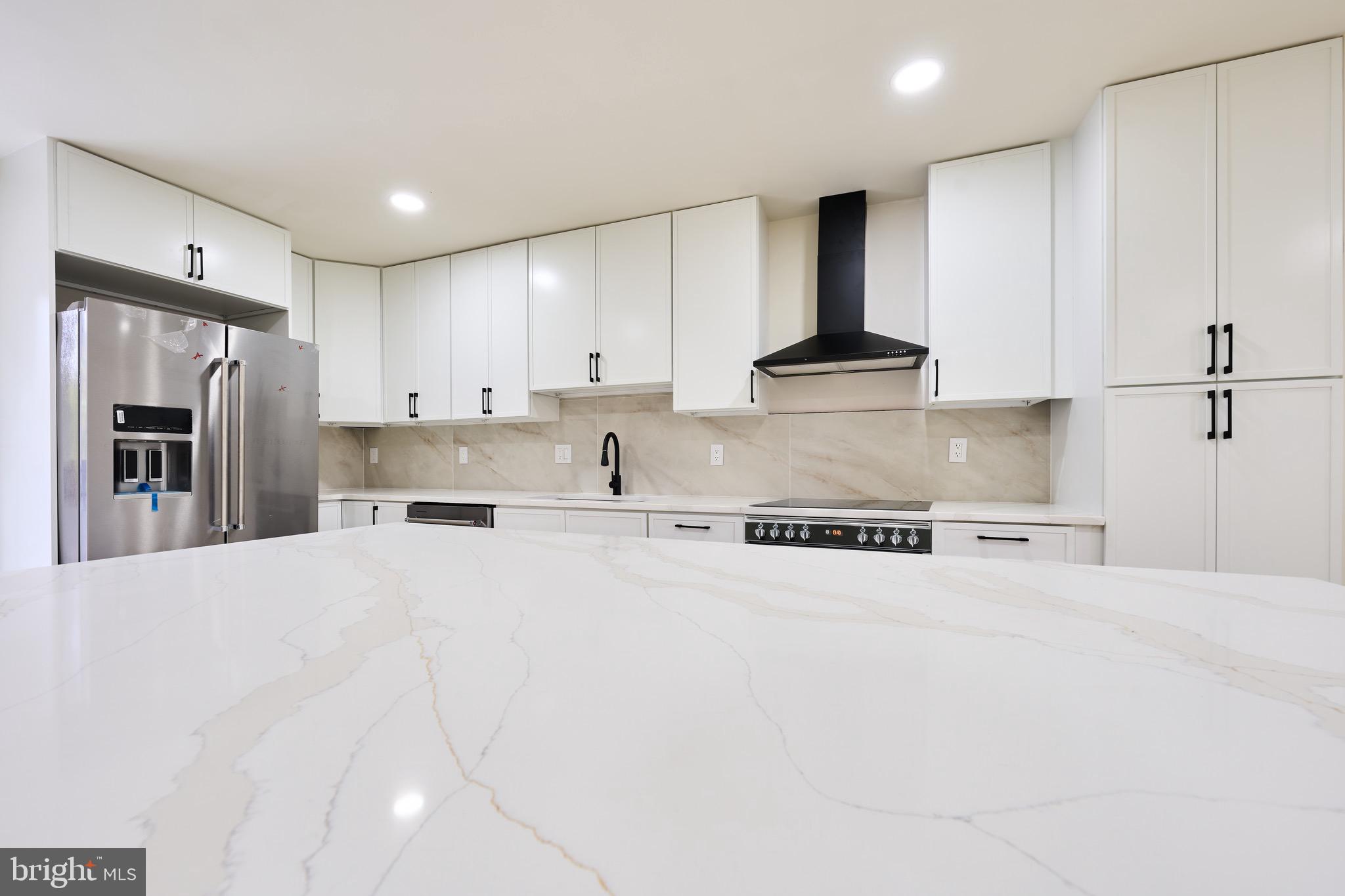 KENT GARDENS - Residential