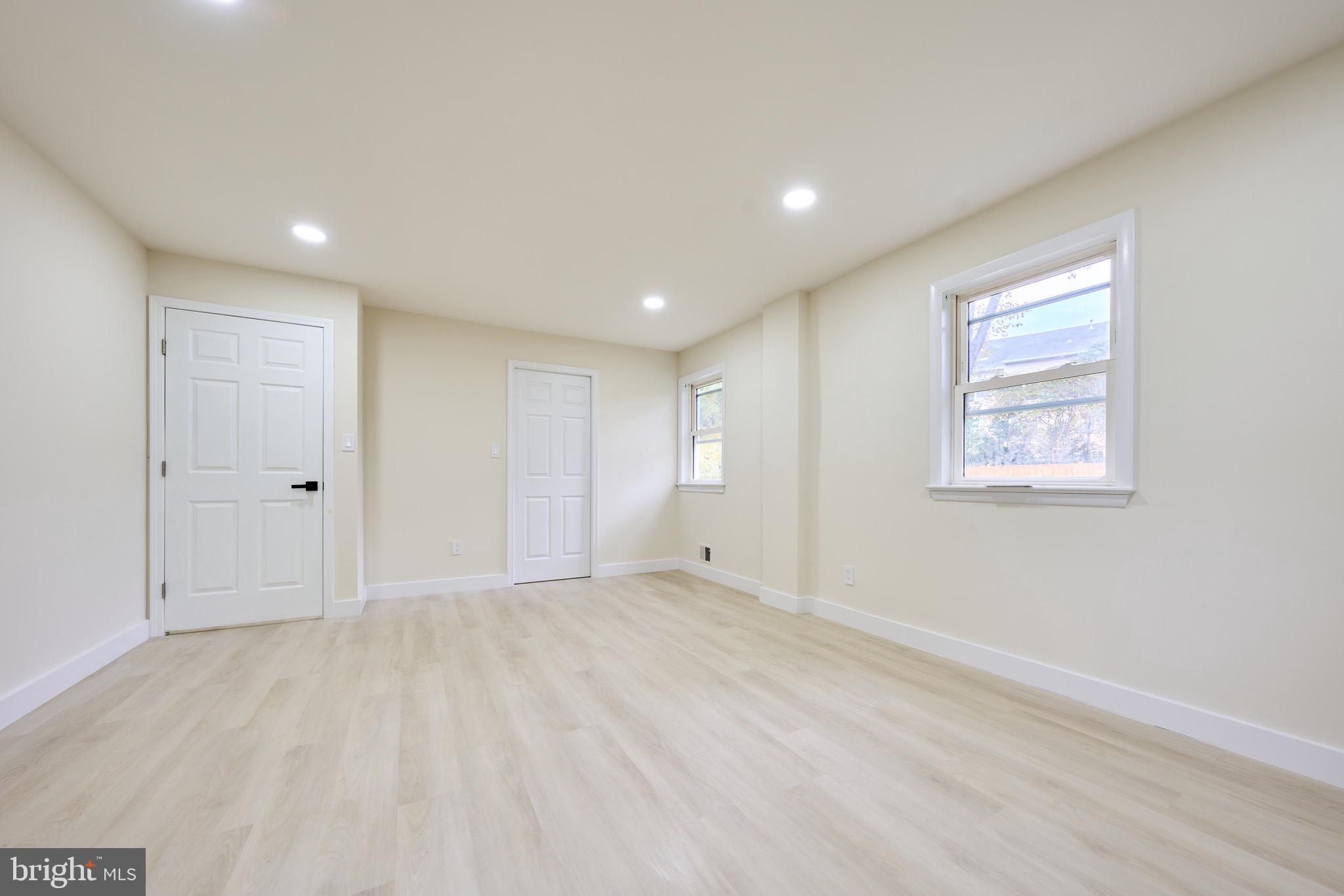 KENT GARDENS - Residential