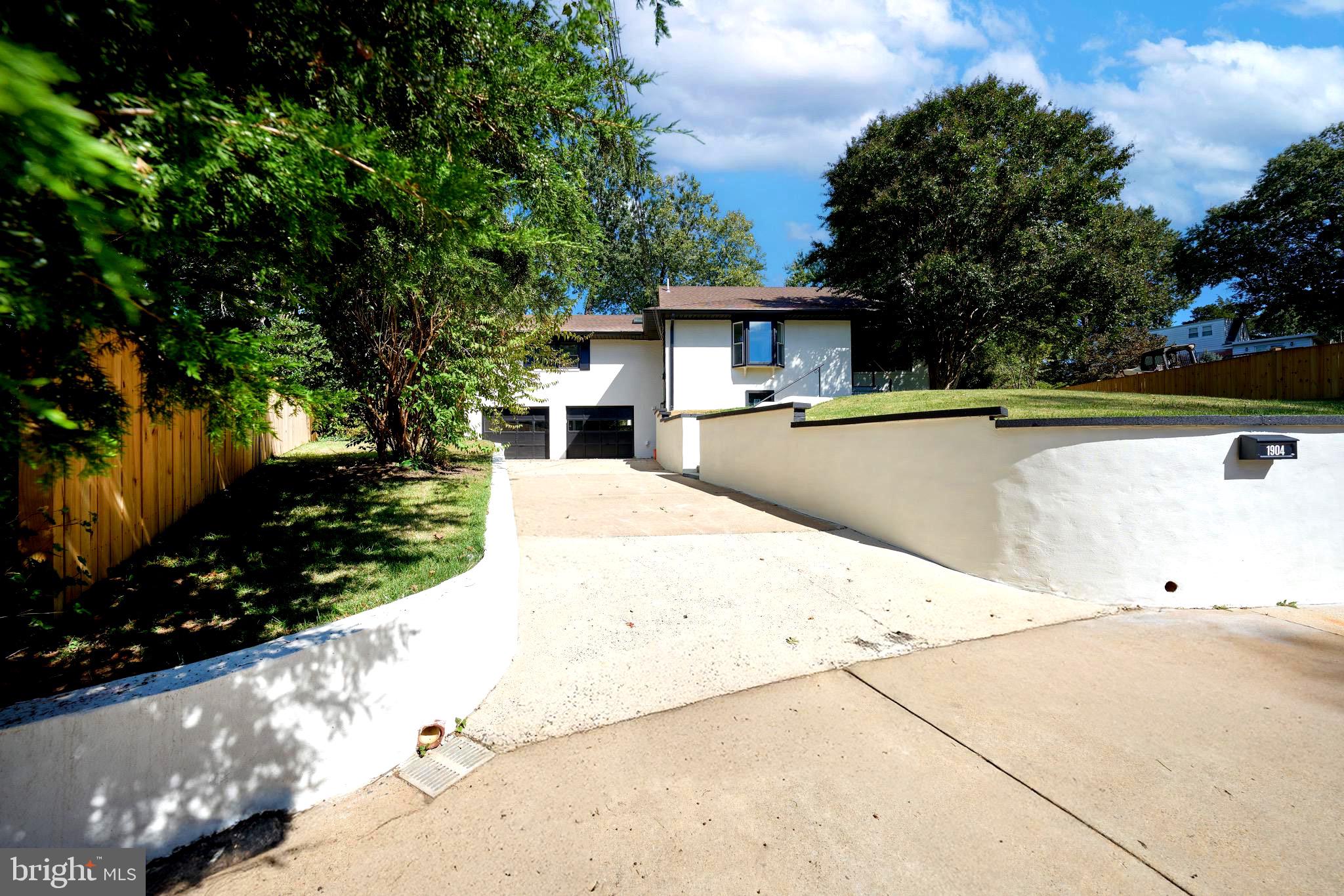 KENT GARDENS - Residential