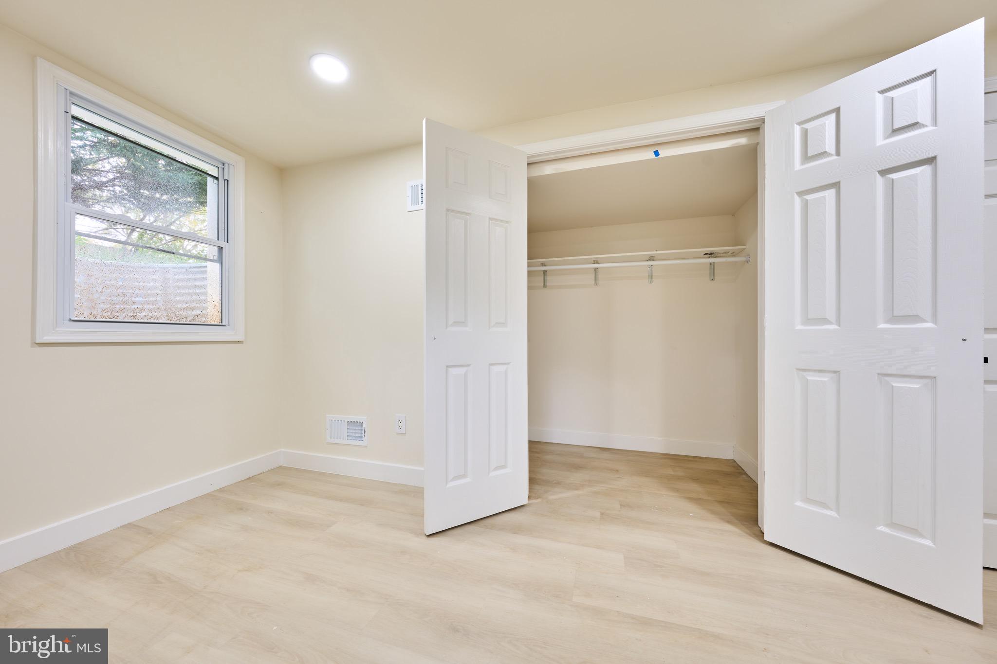 KENT GARDENS - Residential