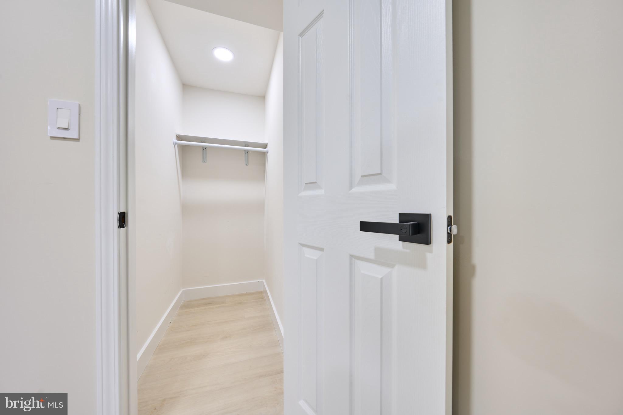 KENT GARDENS - Residential