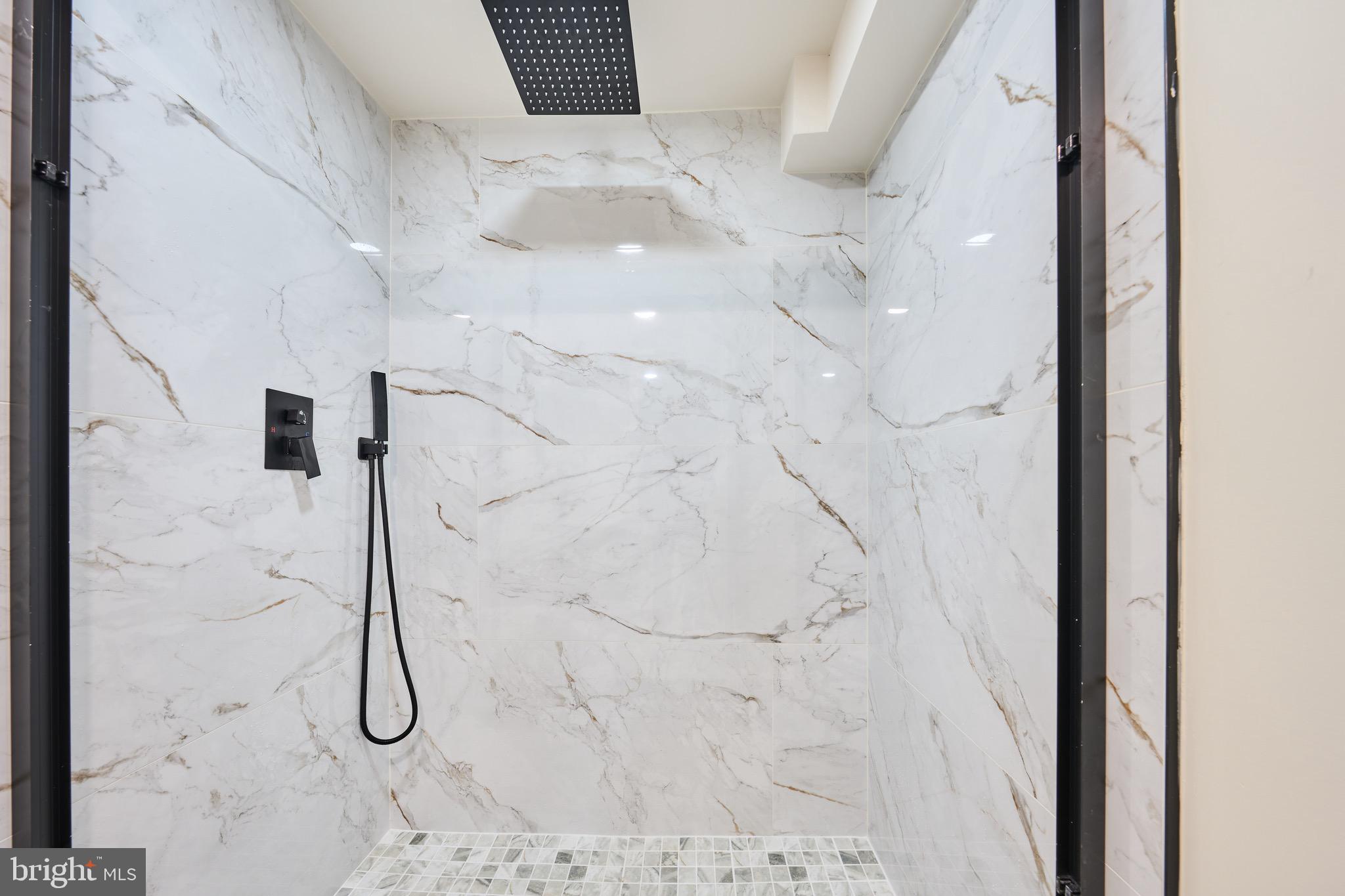 KENT GARDENS - Residential