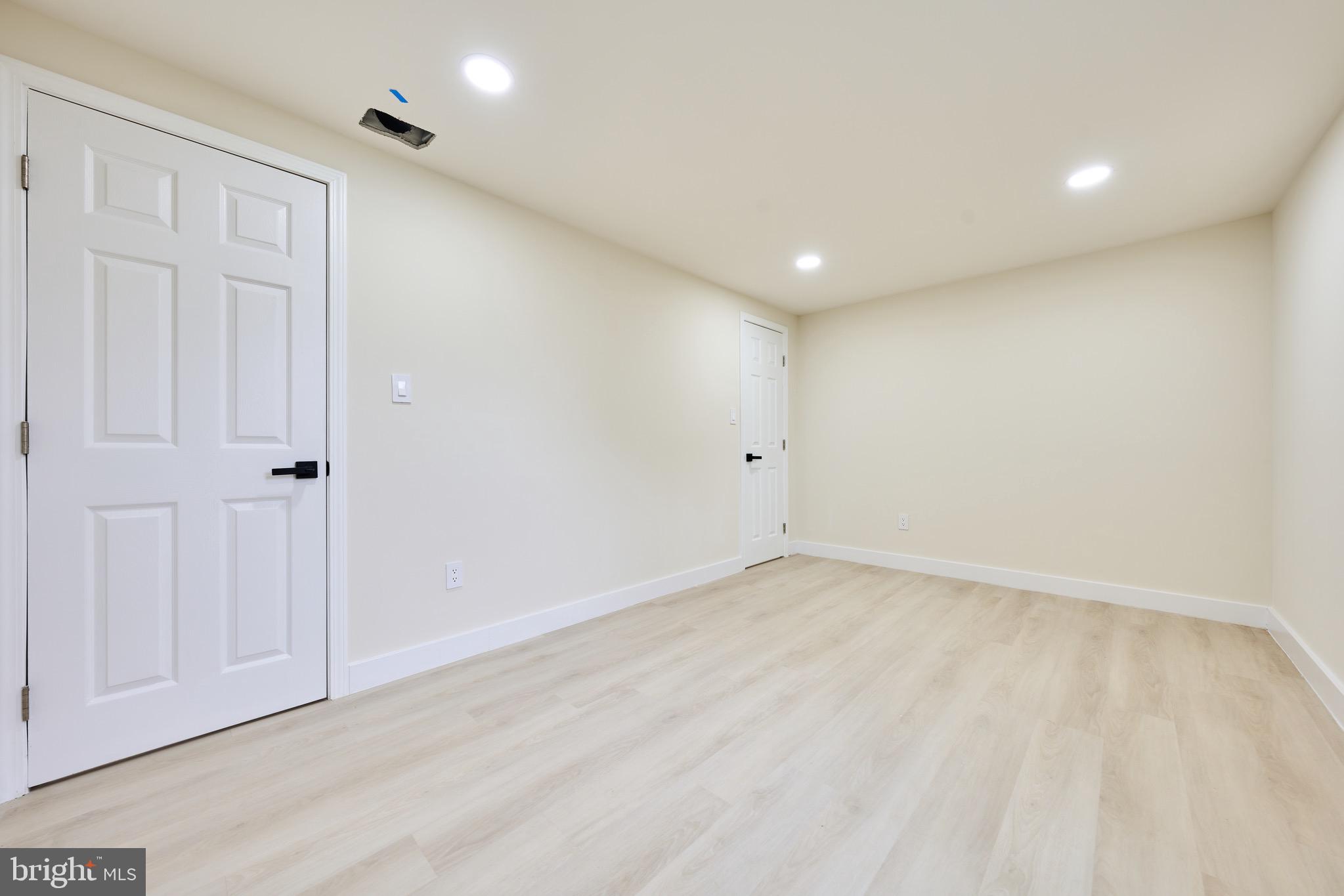 KENT GARDENS - Residential