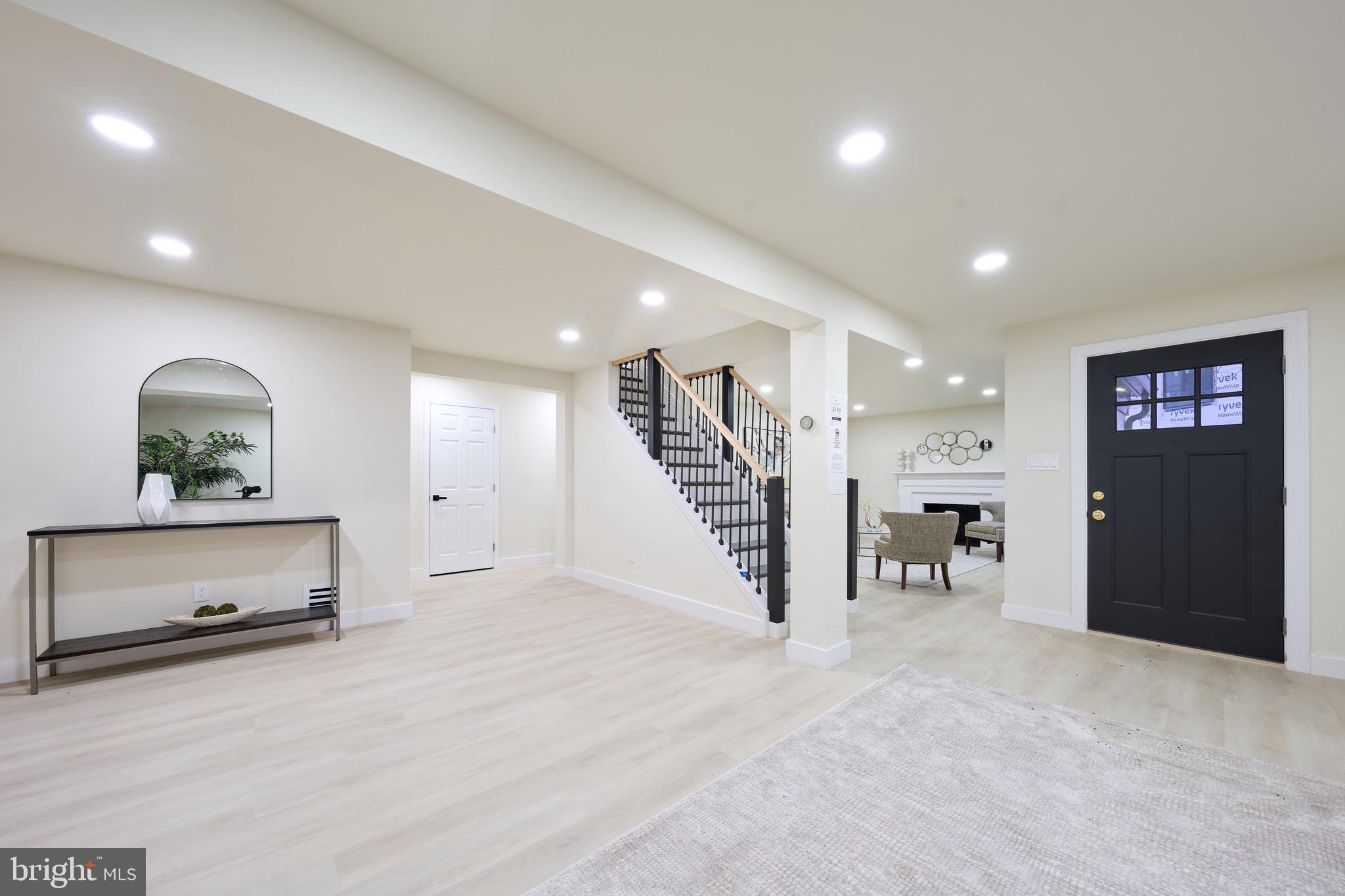 KENT GARDENS - Residential