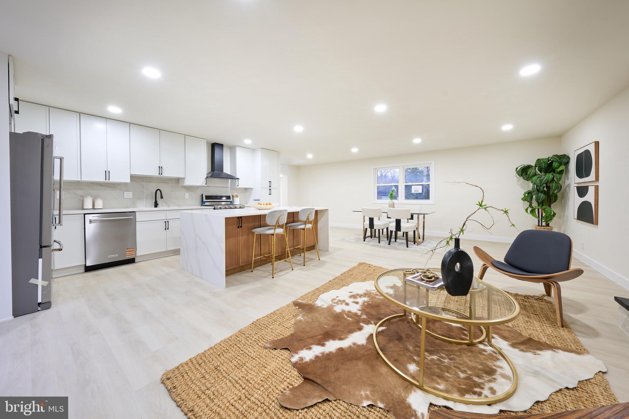 KENT GARDENS - Residential