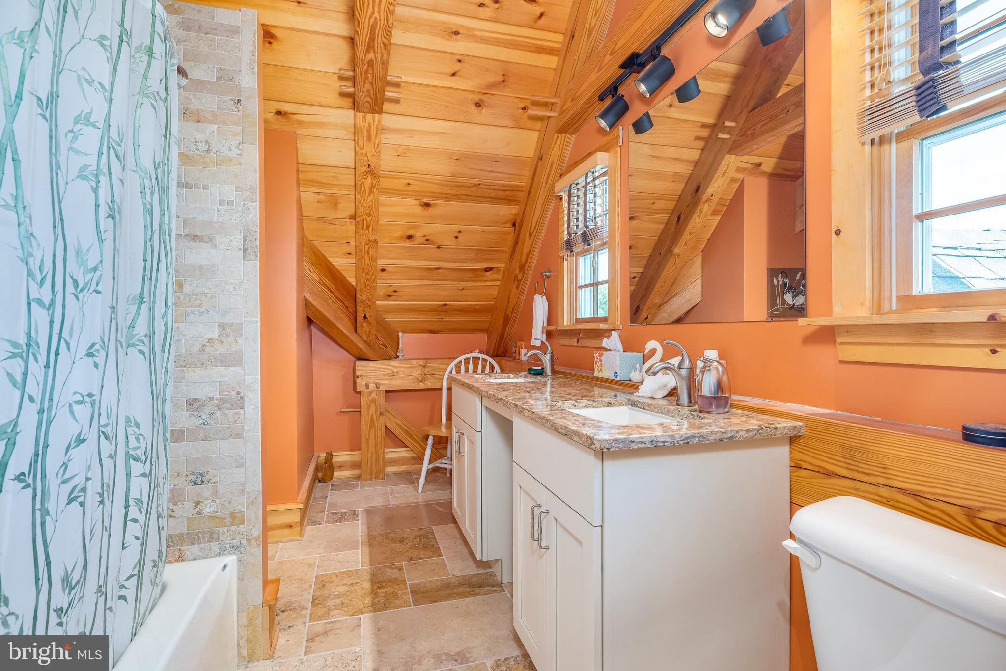 NORTH HILLS - Residential