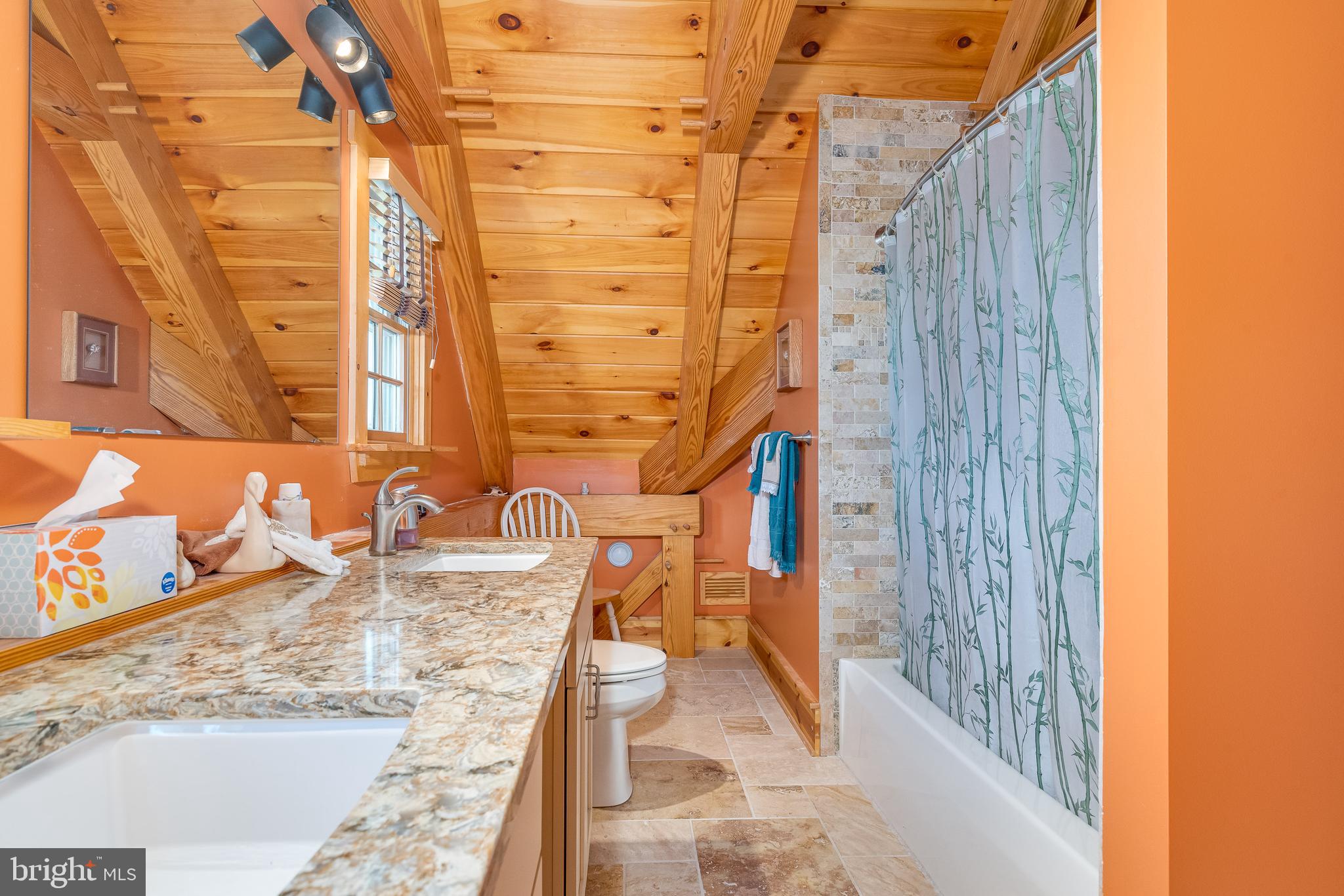 NORTH HILLS - Residential