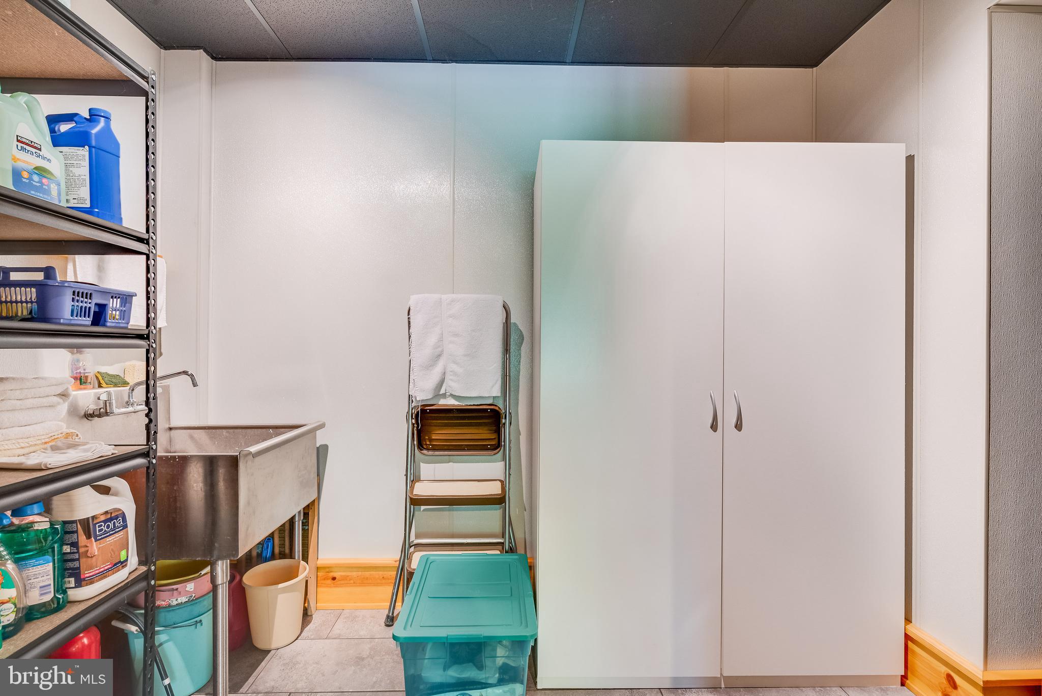 NORTH HILLS - Residential