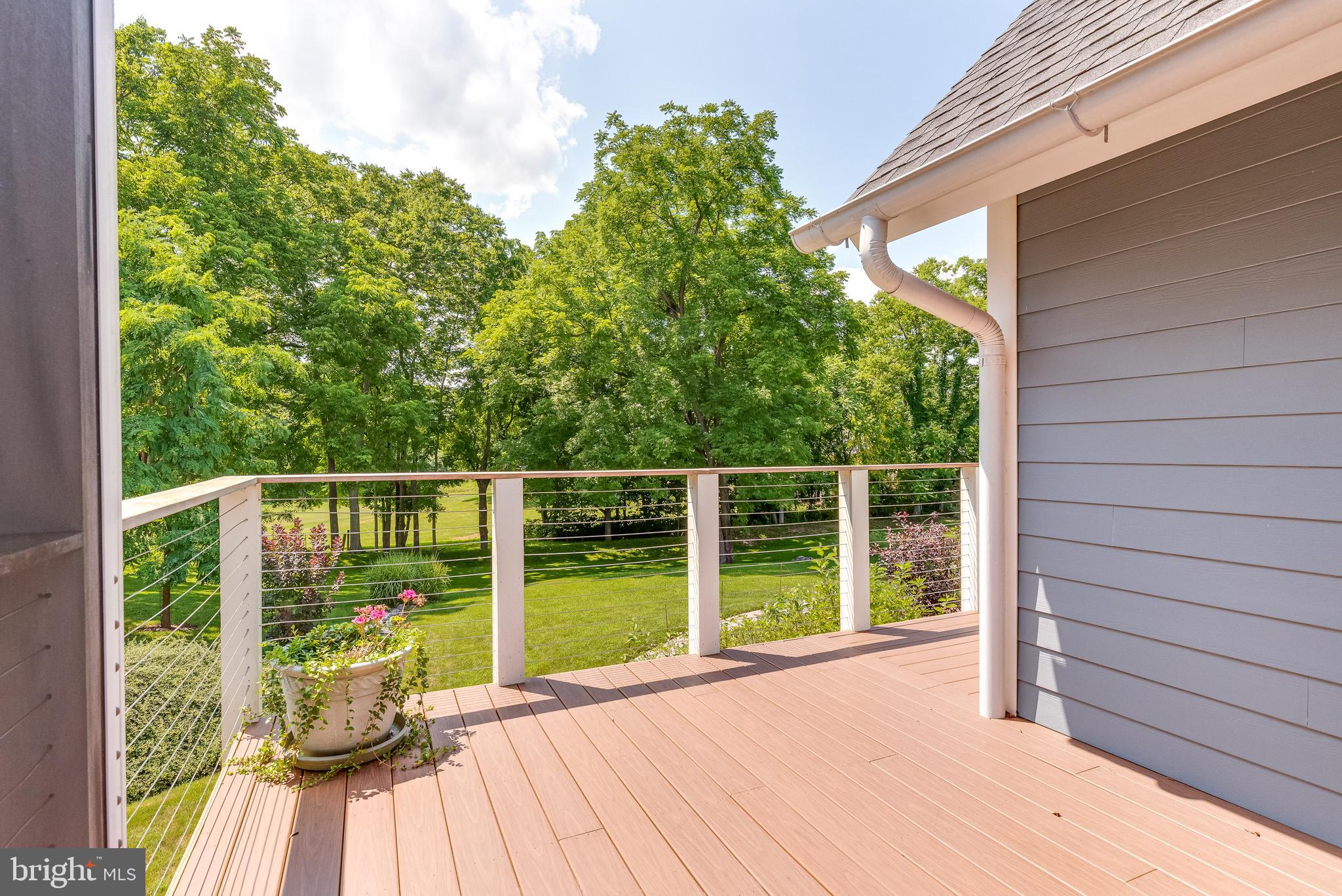 NORTH HILLS - Residential