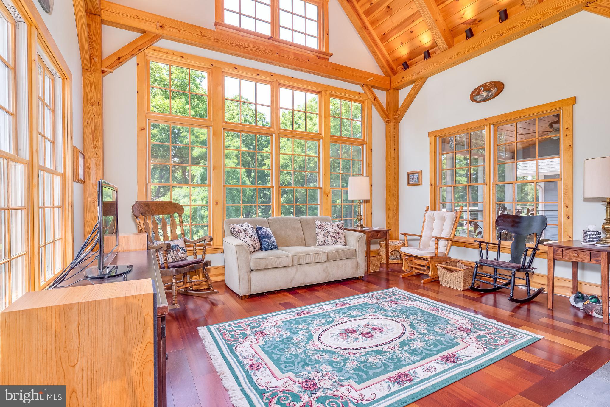 NORTH HILLS - Residential