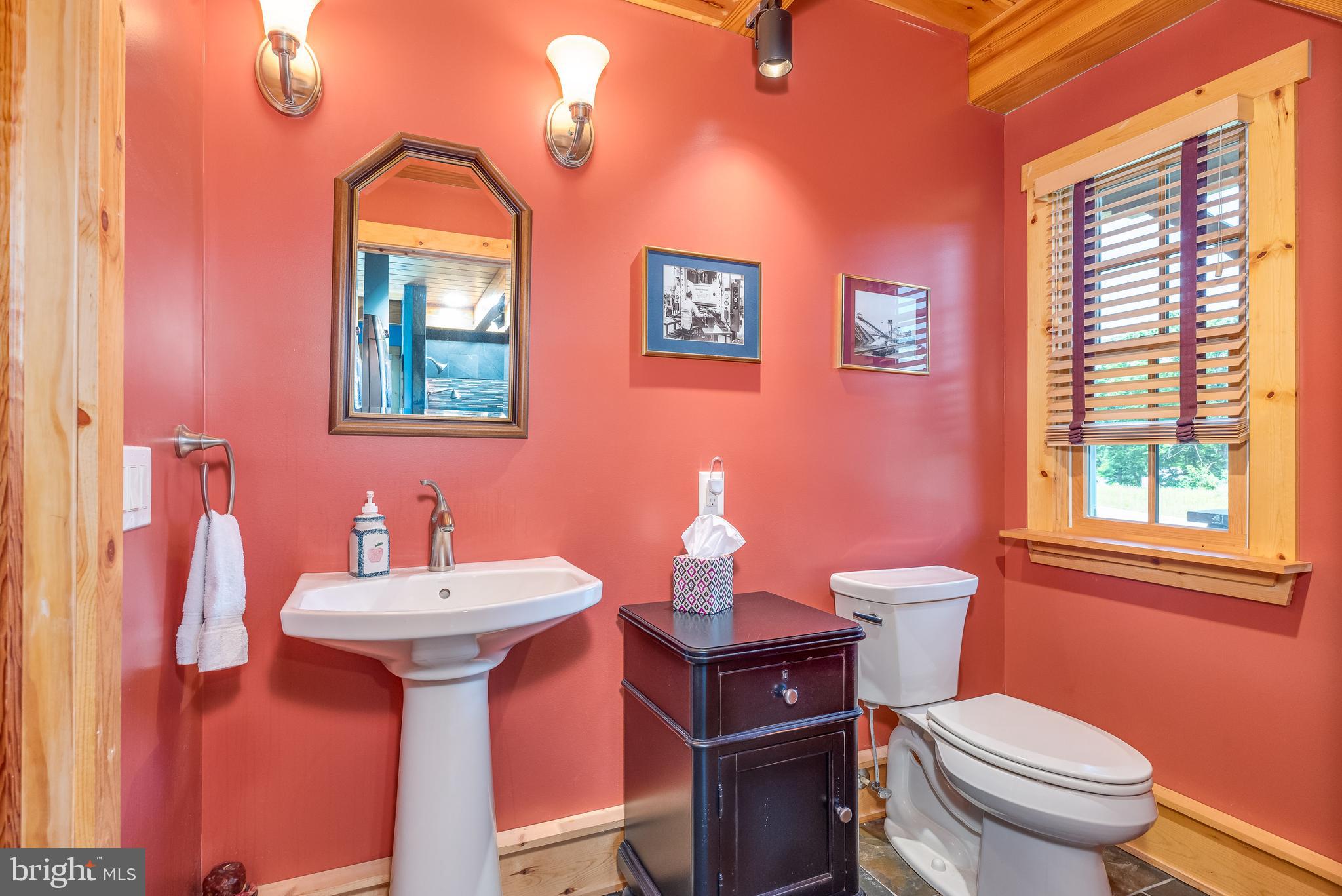 NORTH HILLS - Residential