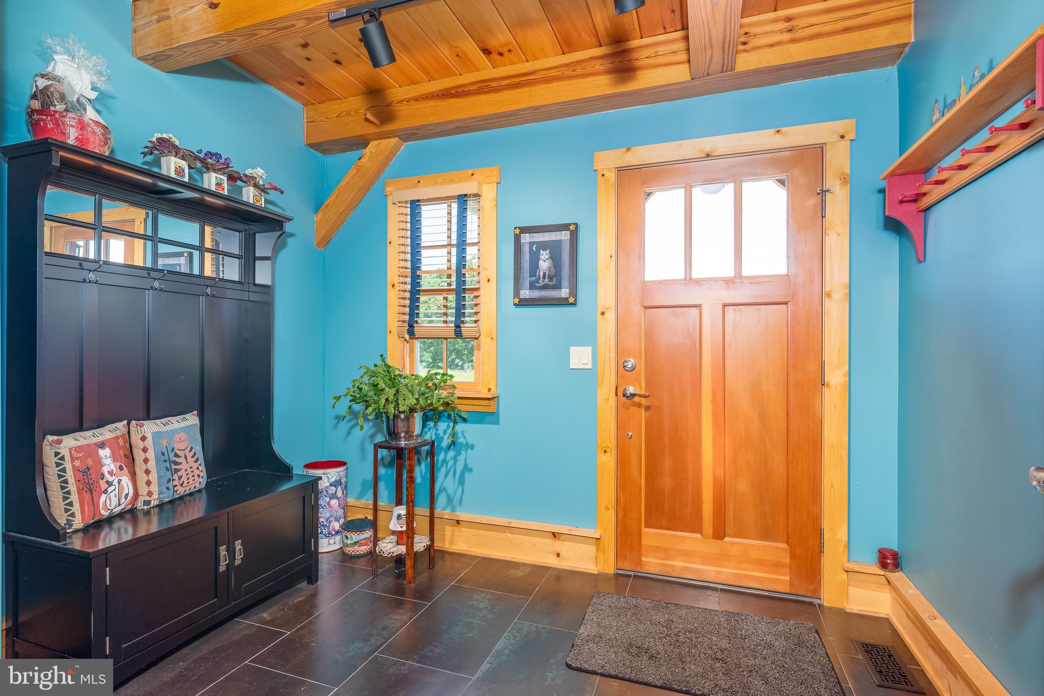 NORTH HILLS - Residential