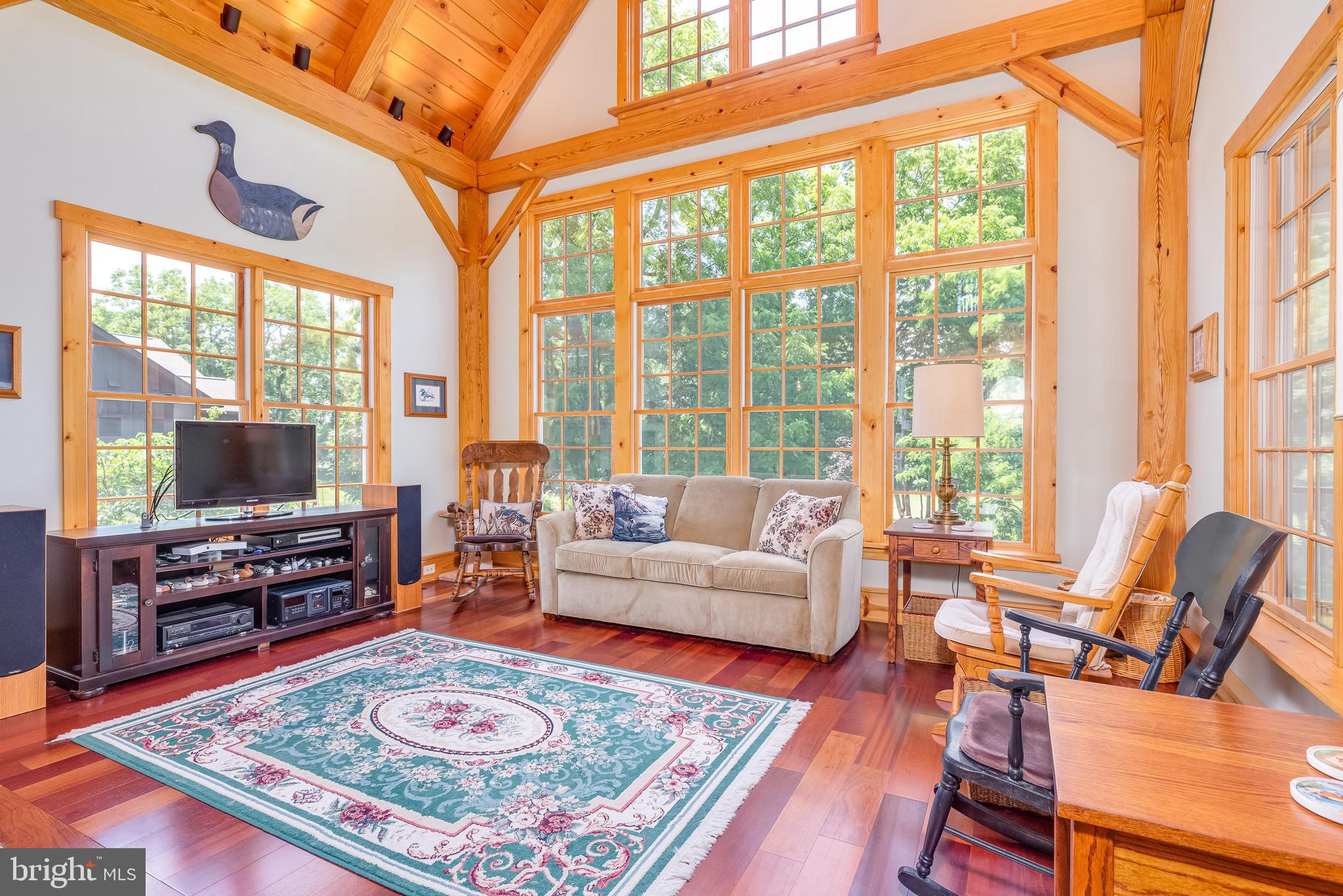 NORTH HILLS - Residential