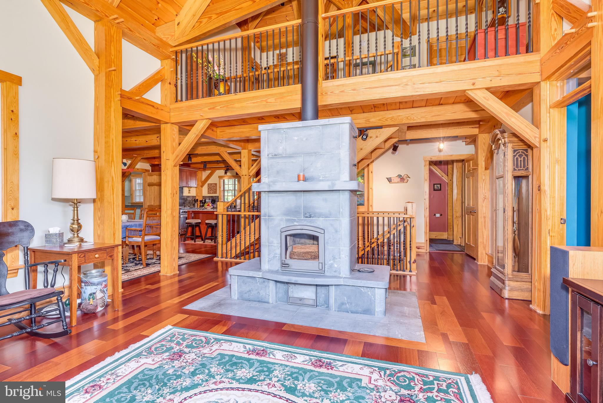 NORTH HILLS - Residential