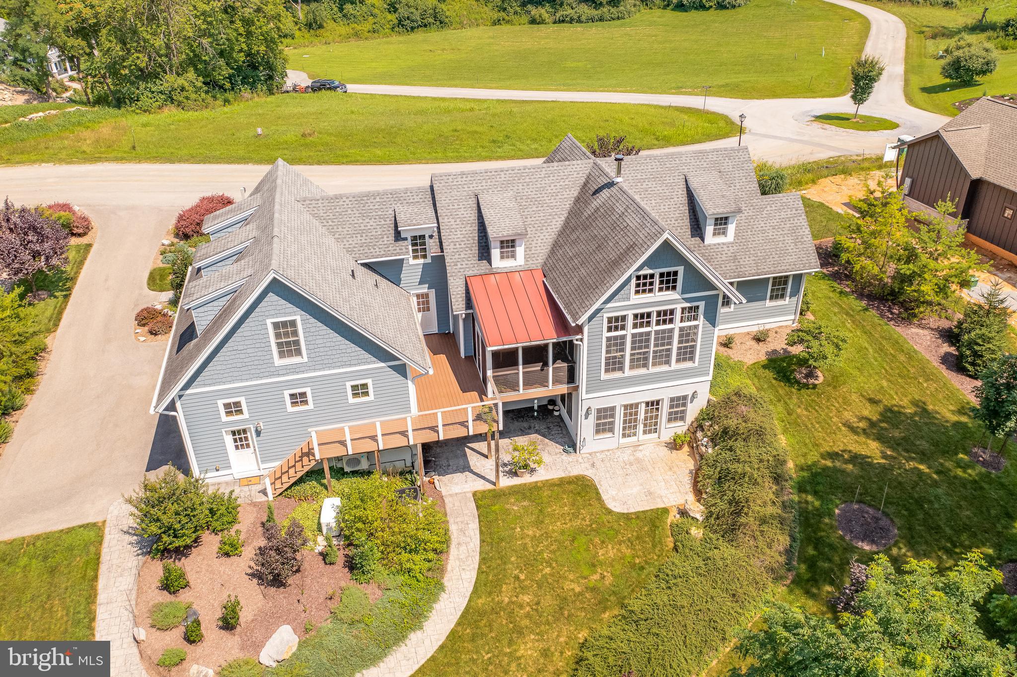 NORTH HILLS - Residential