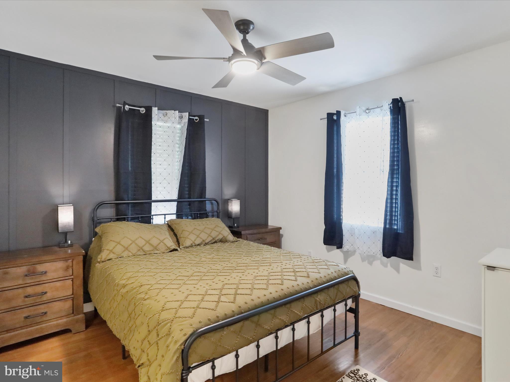 HAWTHORNE HEIGHTS - Residential