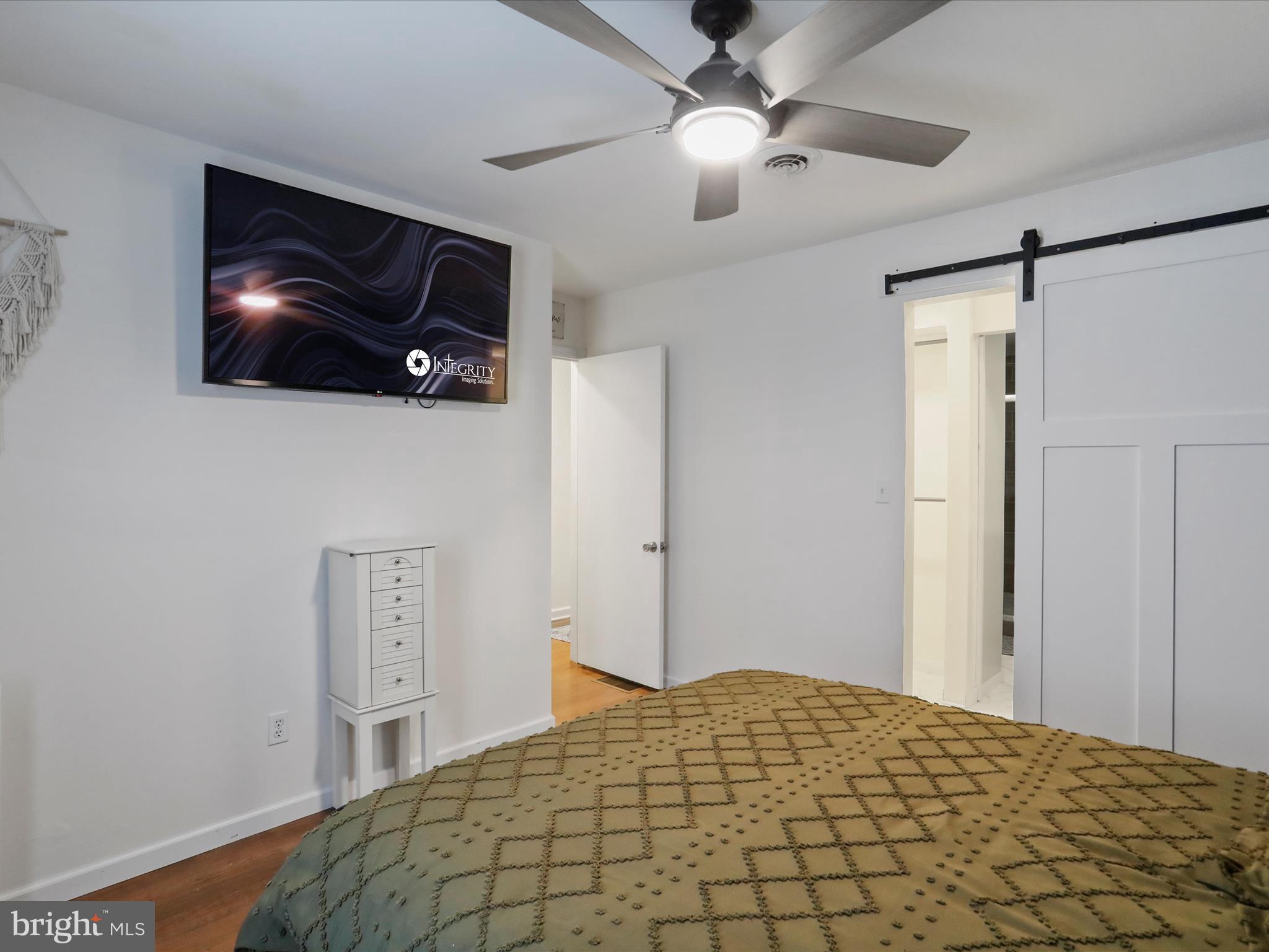 HAWTHORNE HEIGHTS - Residential