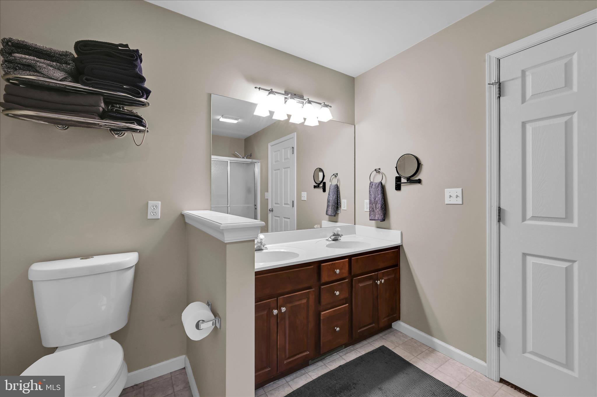 MAPLE GLEN - Residential