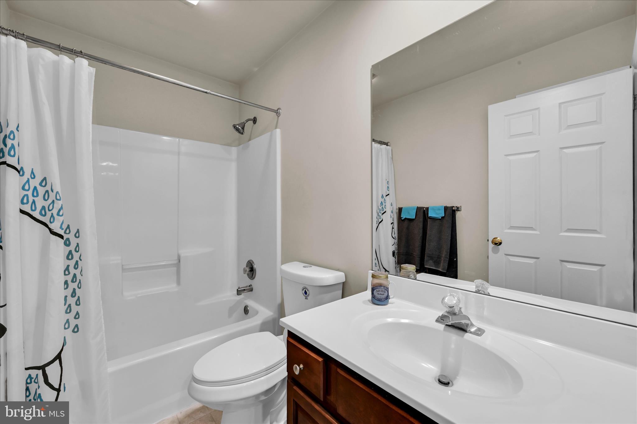 MAPLE GLEN - Residential