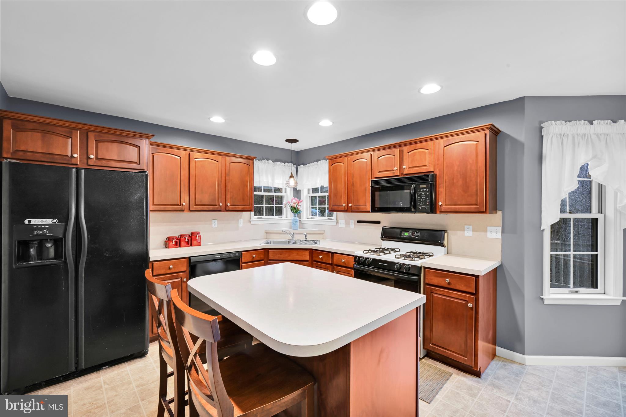 MAPLE GLEN - Residential