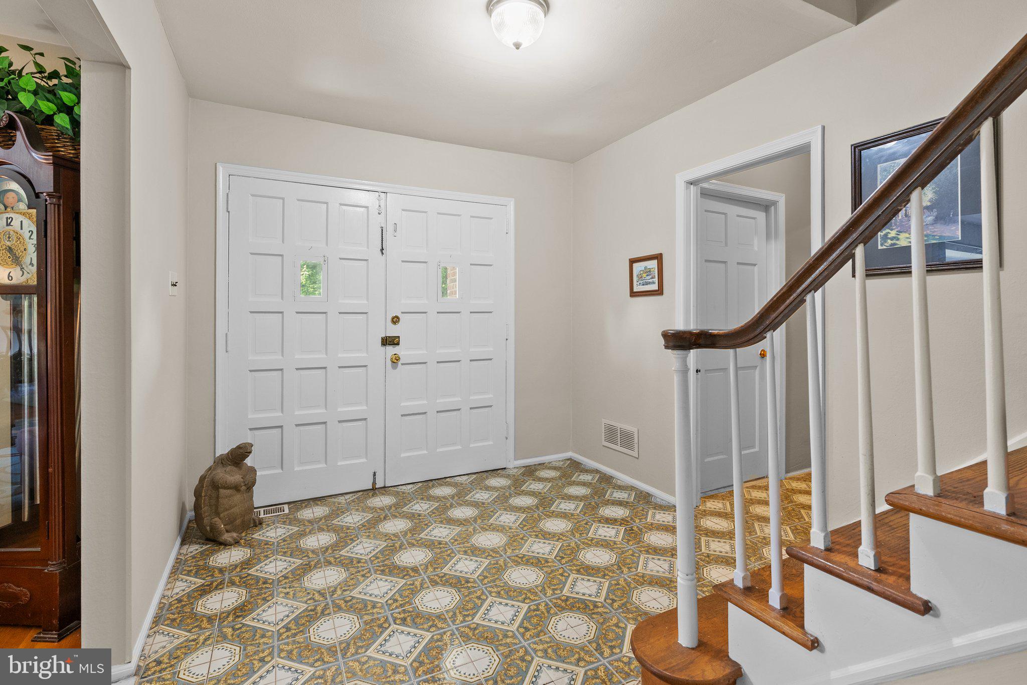 EDGEWOOD PARK - Residential