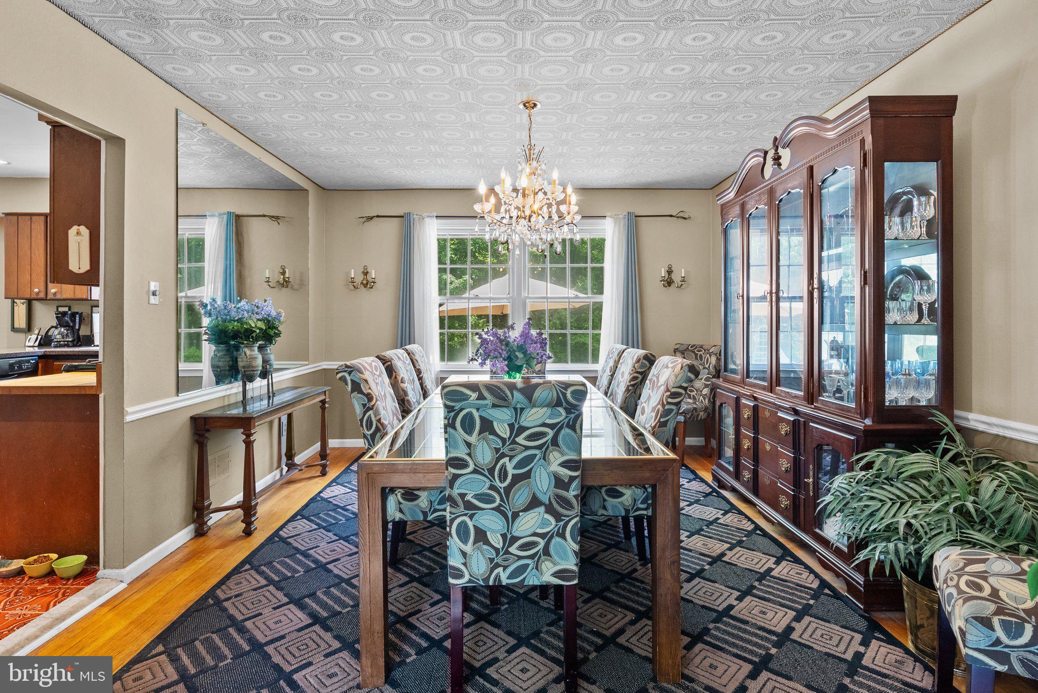 EDGEWOOD PARK - Residential