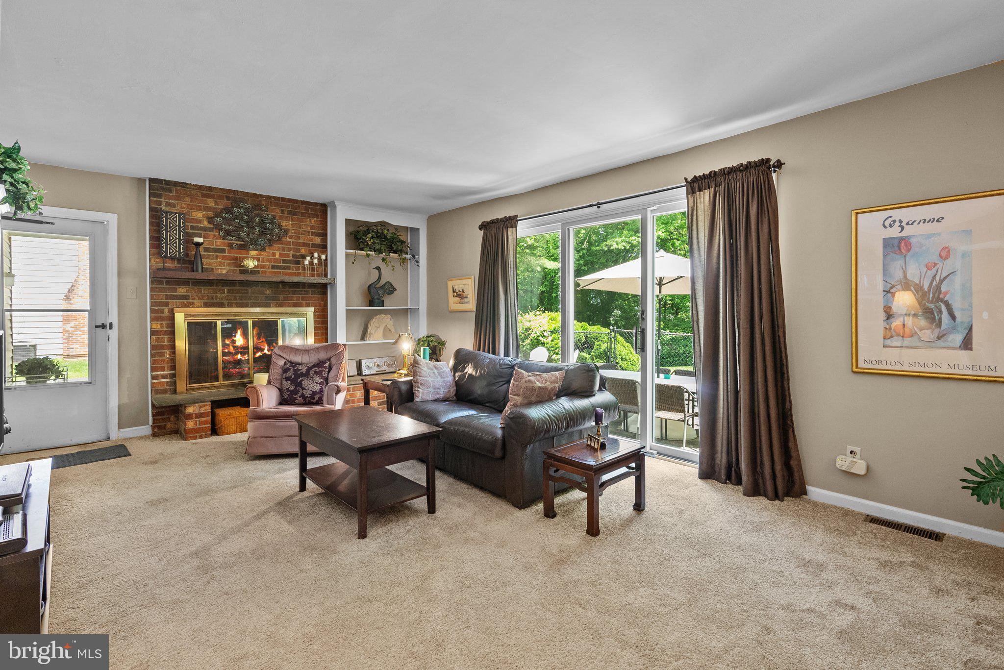 EDGEWOOD PARK - Residential