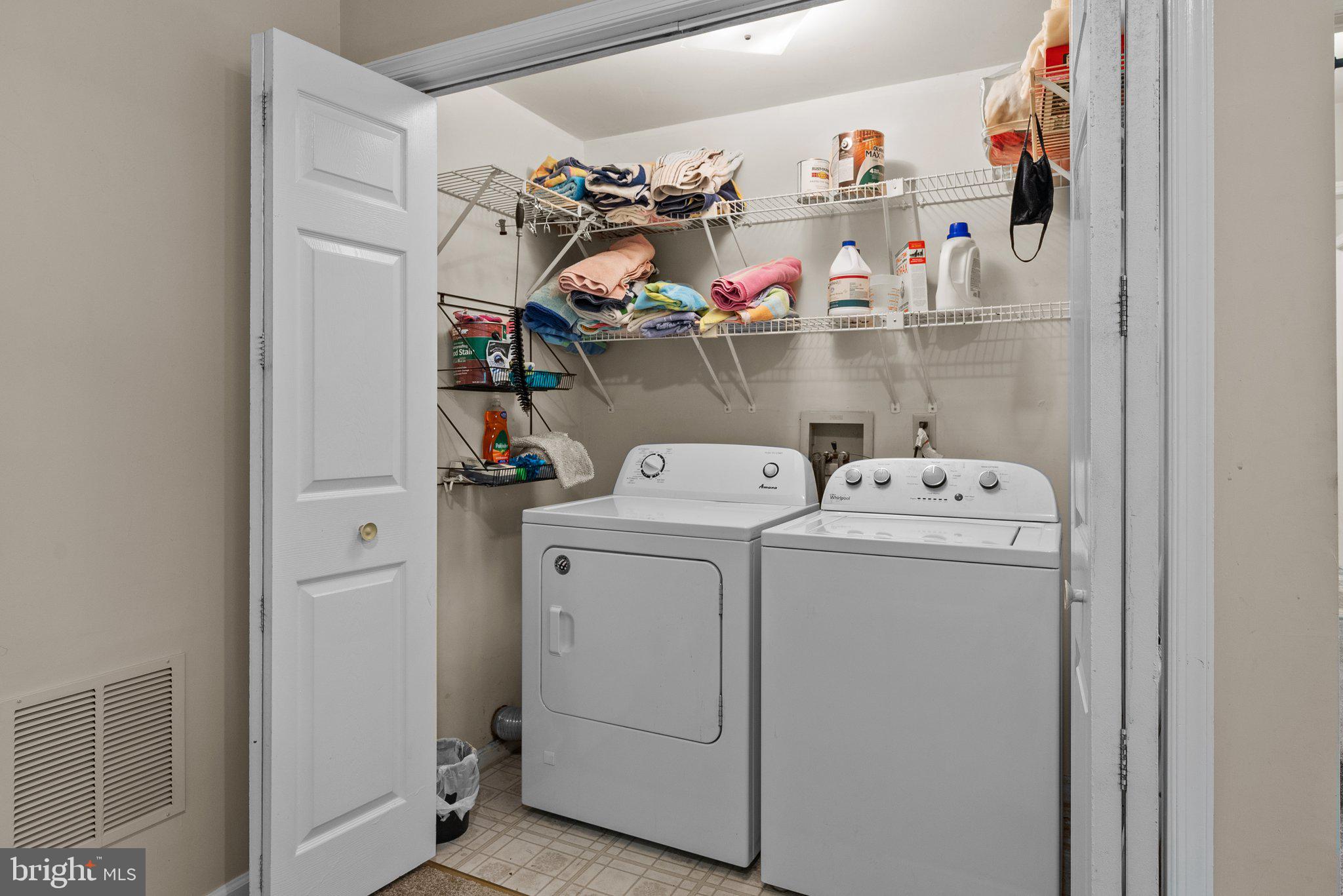 EDGEWOOD PARK - Residential