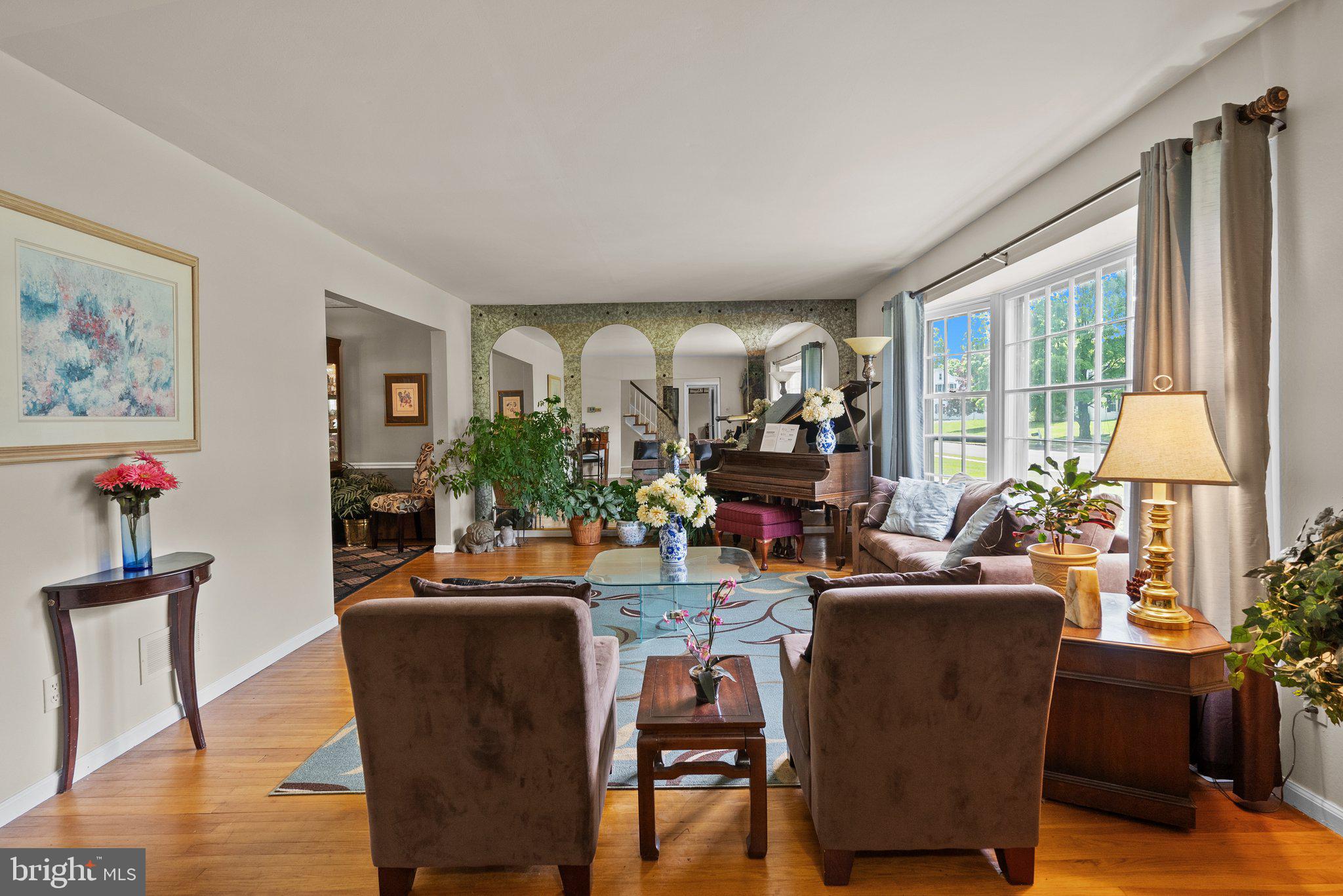 EDGEWOOD PARK - Residential