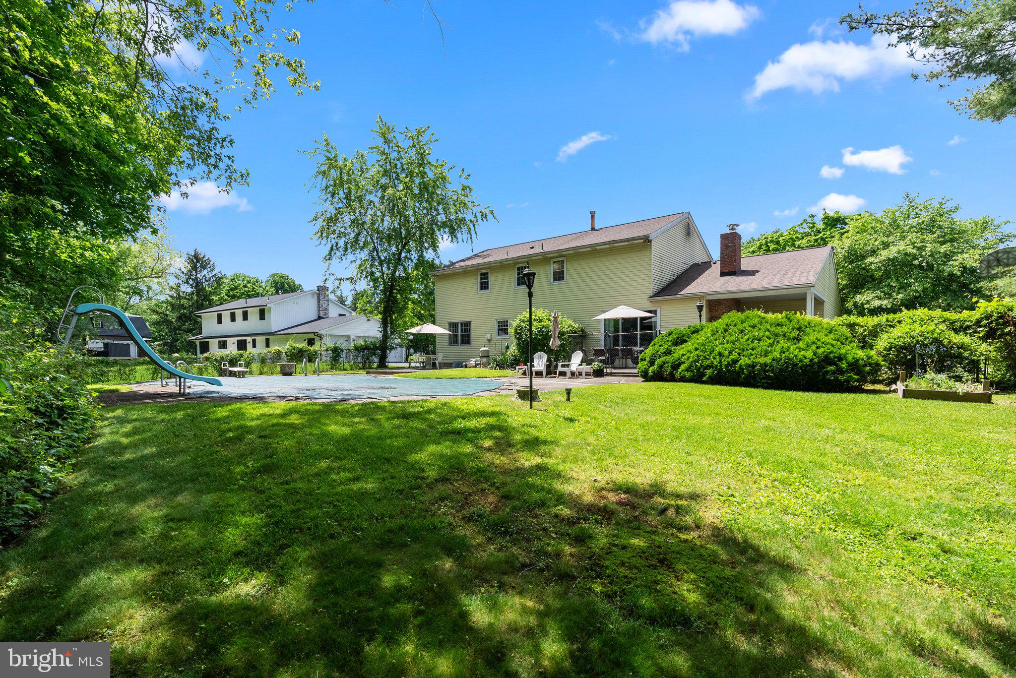 EDGEWOOD PARK - Residential