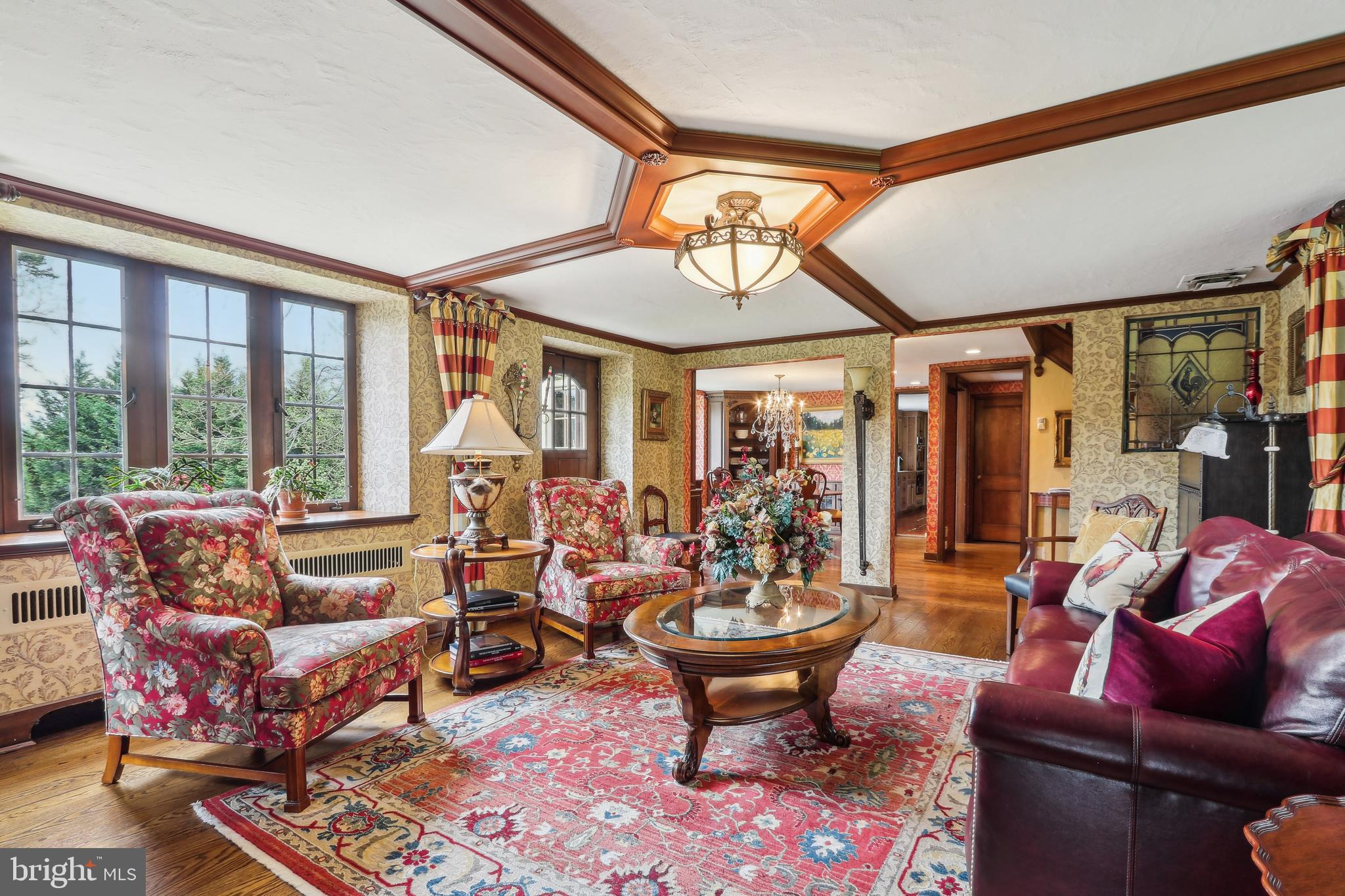 MEADOWBROOK - Residential