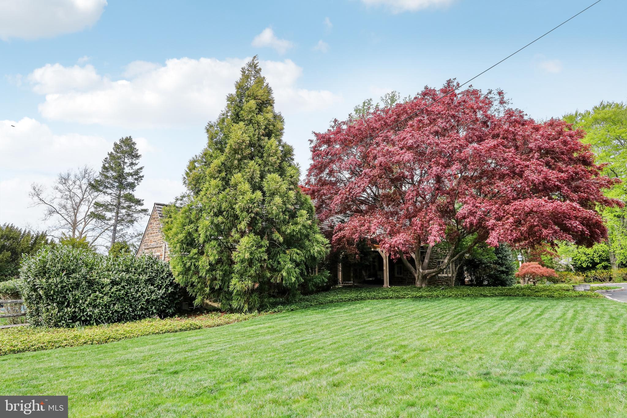 MEADOWBROOK - Residential