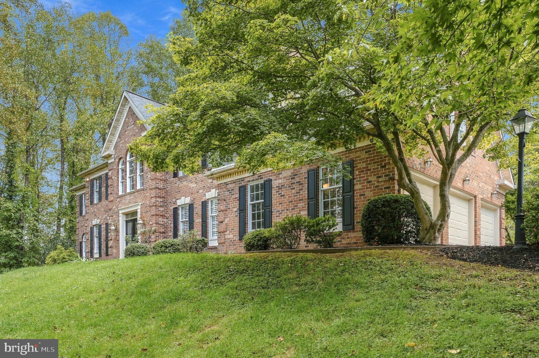 7831 TRAFALGAR PLACE