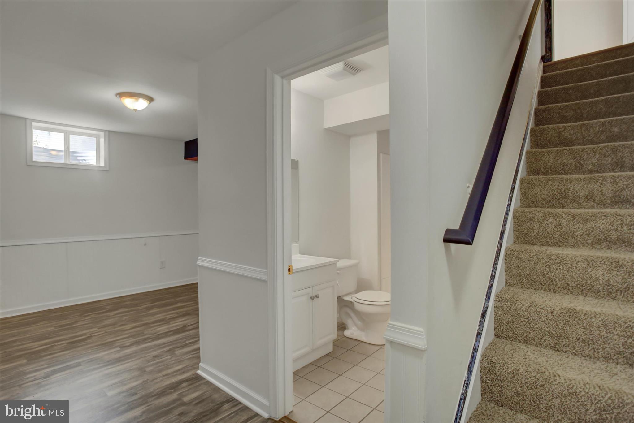 VALLEY CREEK ESTATES - Residential