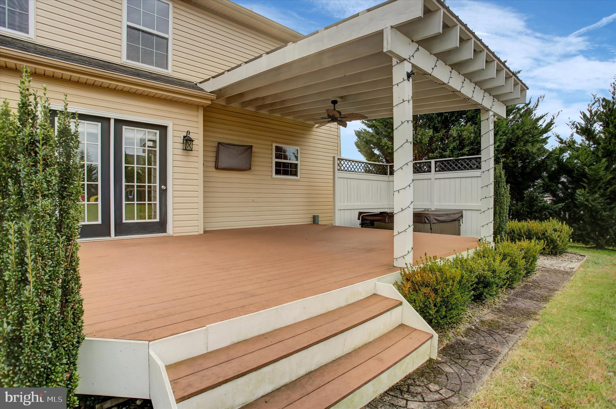 VALLEY CREEK ESTATES - Residential