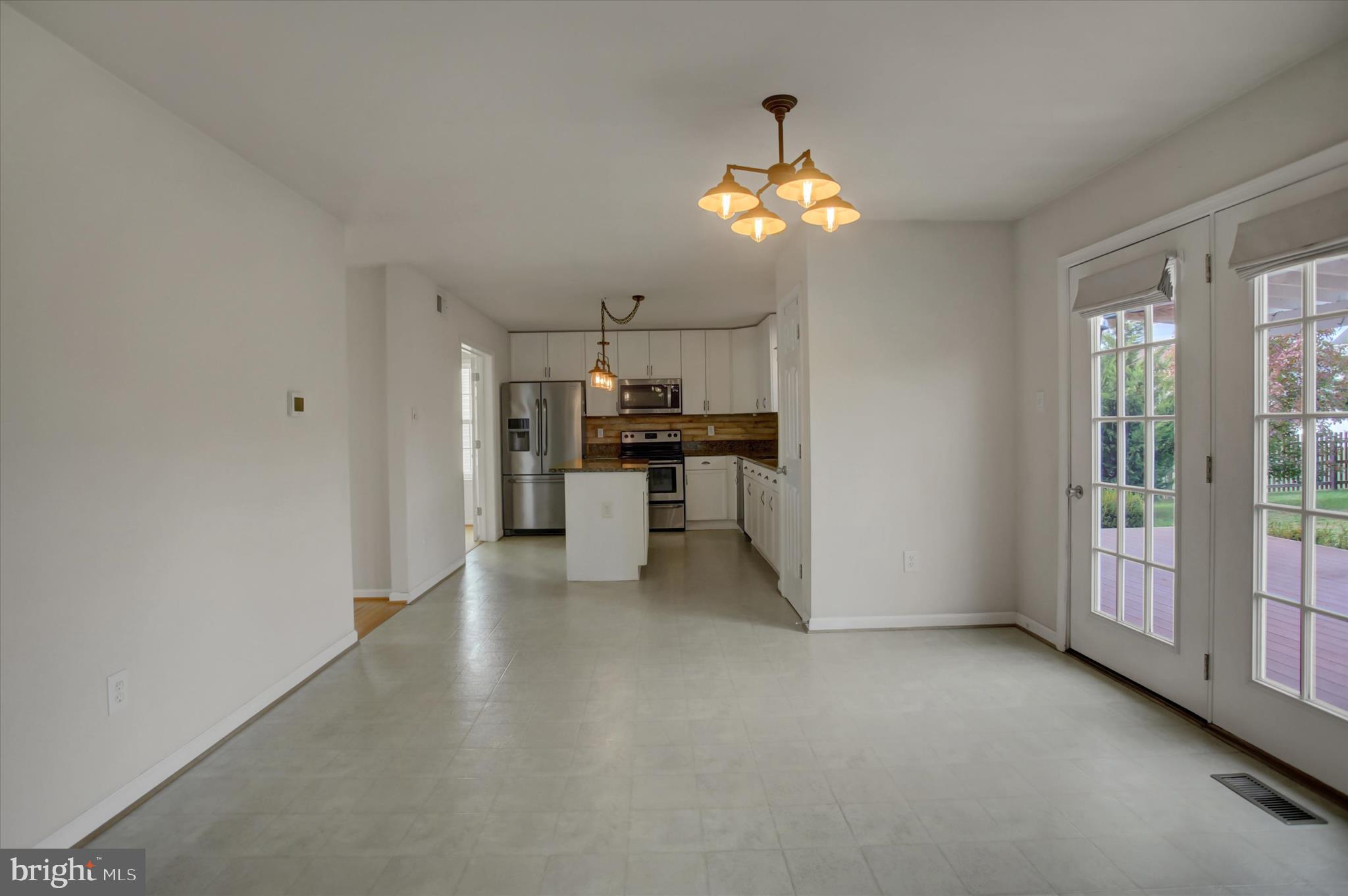 VALLEY CREEK ESTATES - Residential