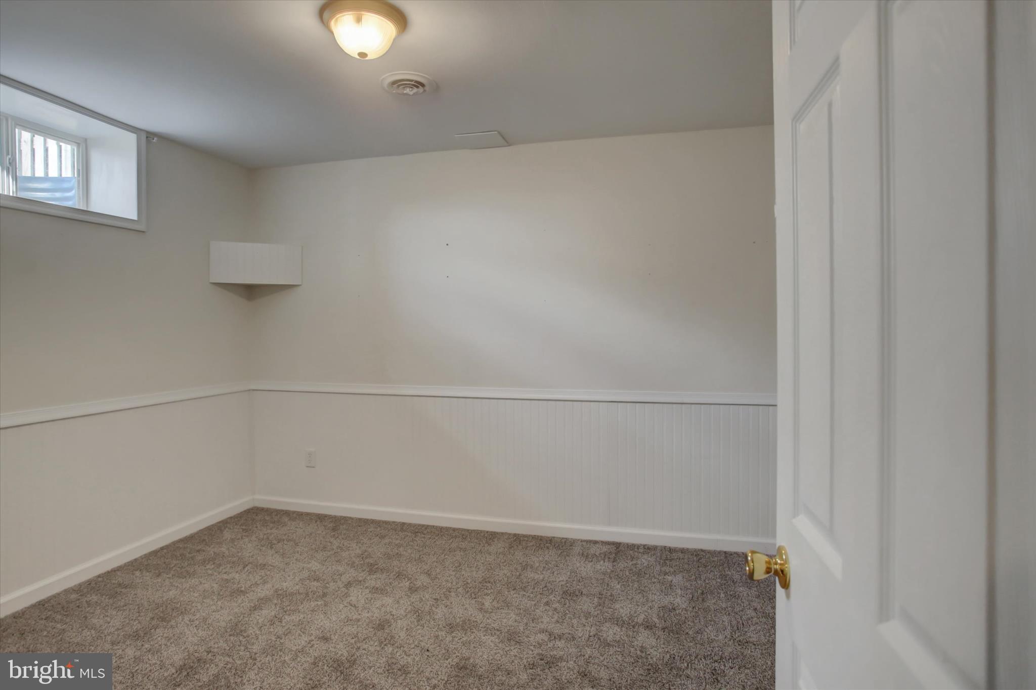 VALLEY CREEK ESTATES - Residential