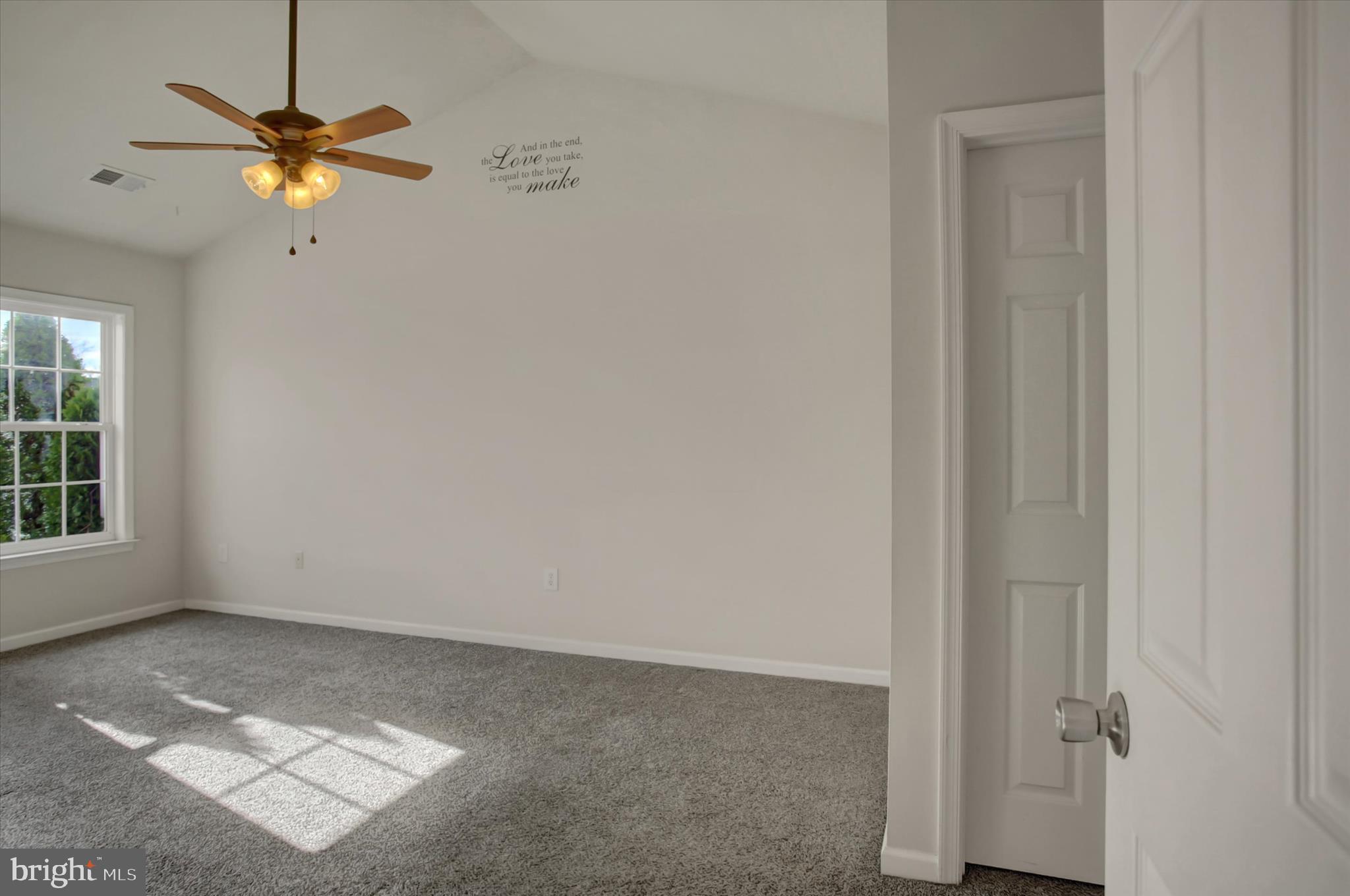 VALLEY CREEK ESTATES - Residential