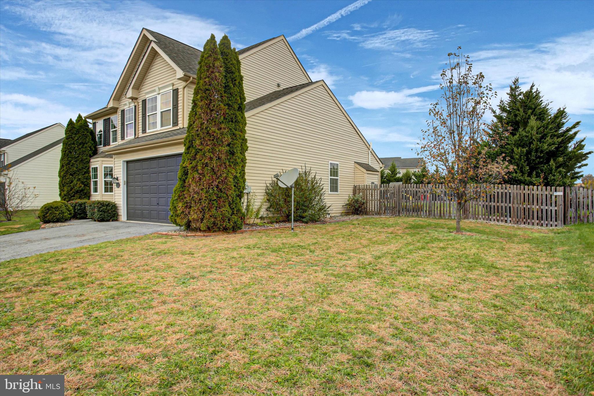 12547 LICKING CREEK COURT