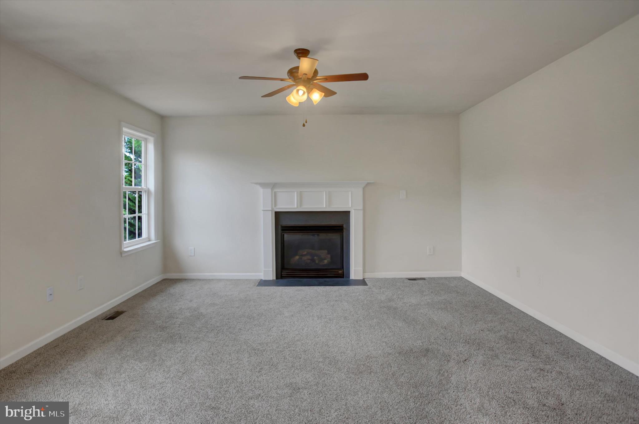 VALLEY CREEK ESTATES - Residential