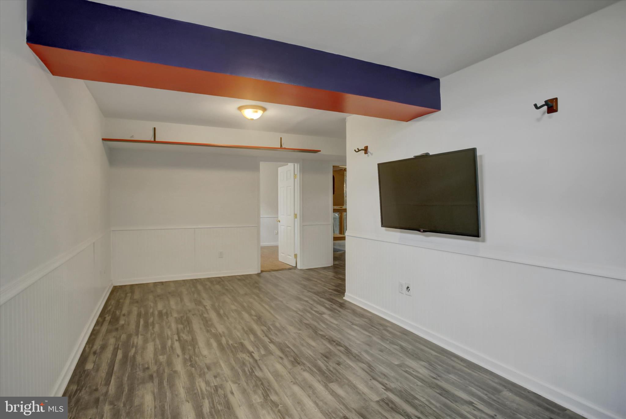 VALLEY CREEK ESTATES - Residential