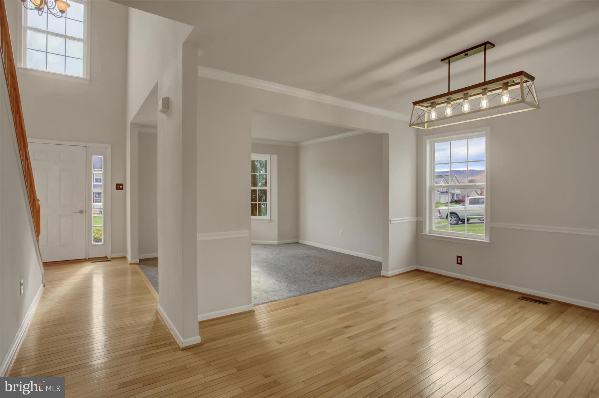 VALLEY CREEK ESTATES - Residential